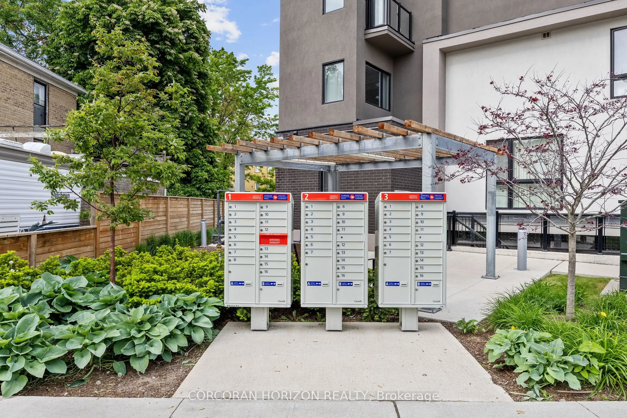 8 Marquette Avenue, #2