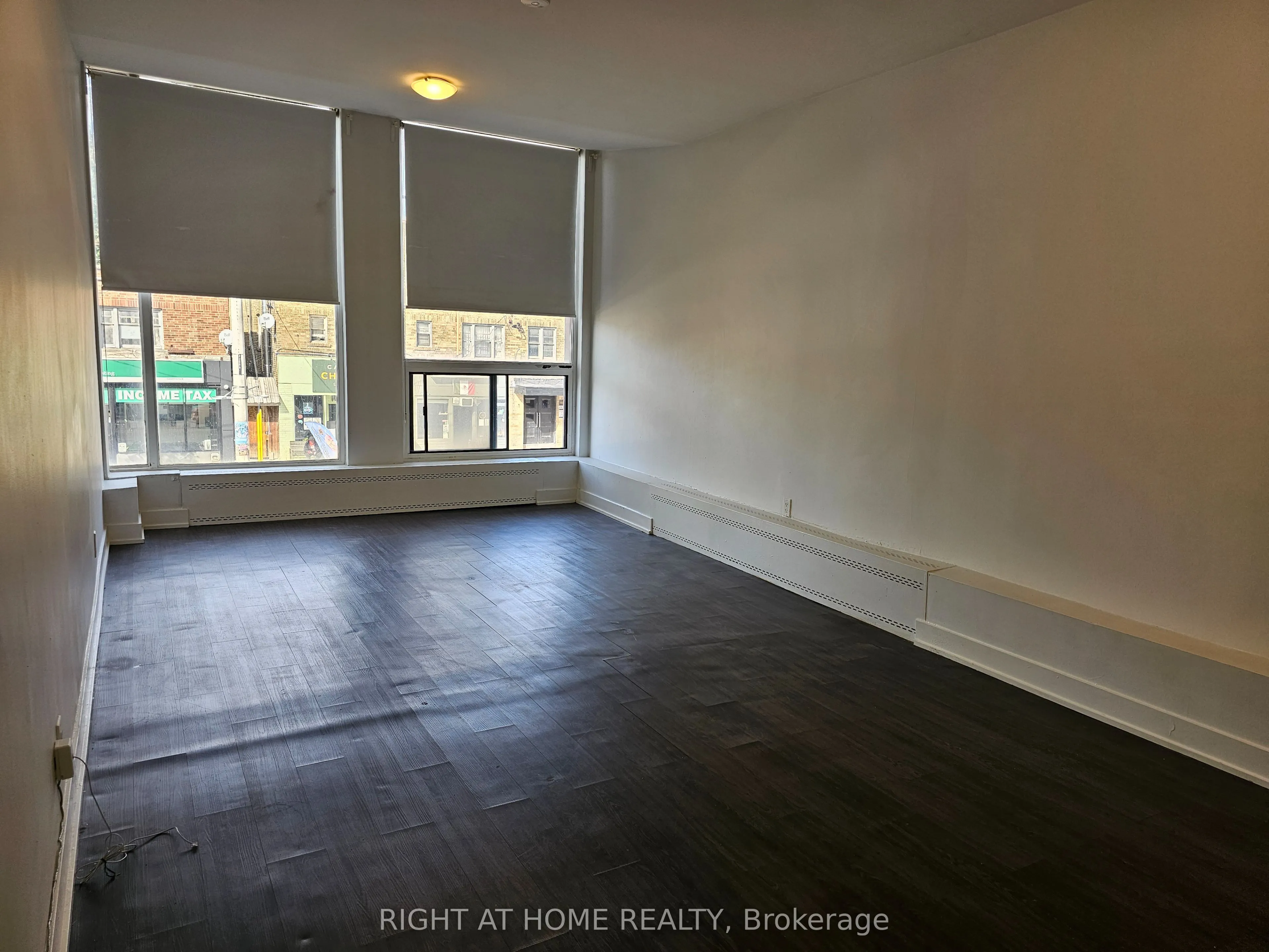 1807 Eglinton Avenue W, #201