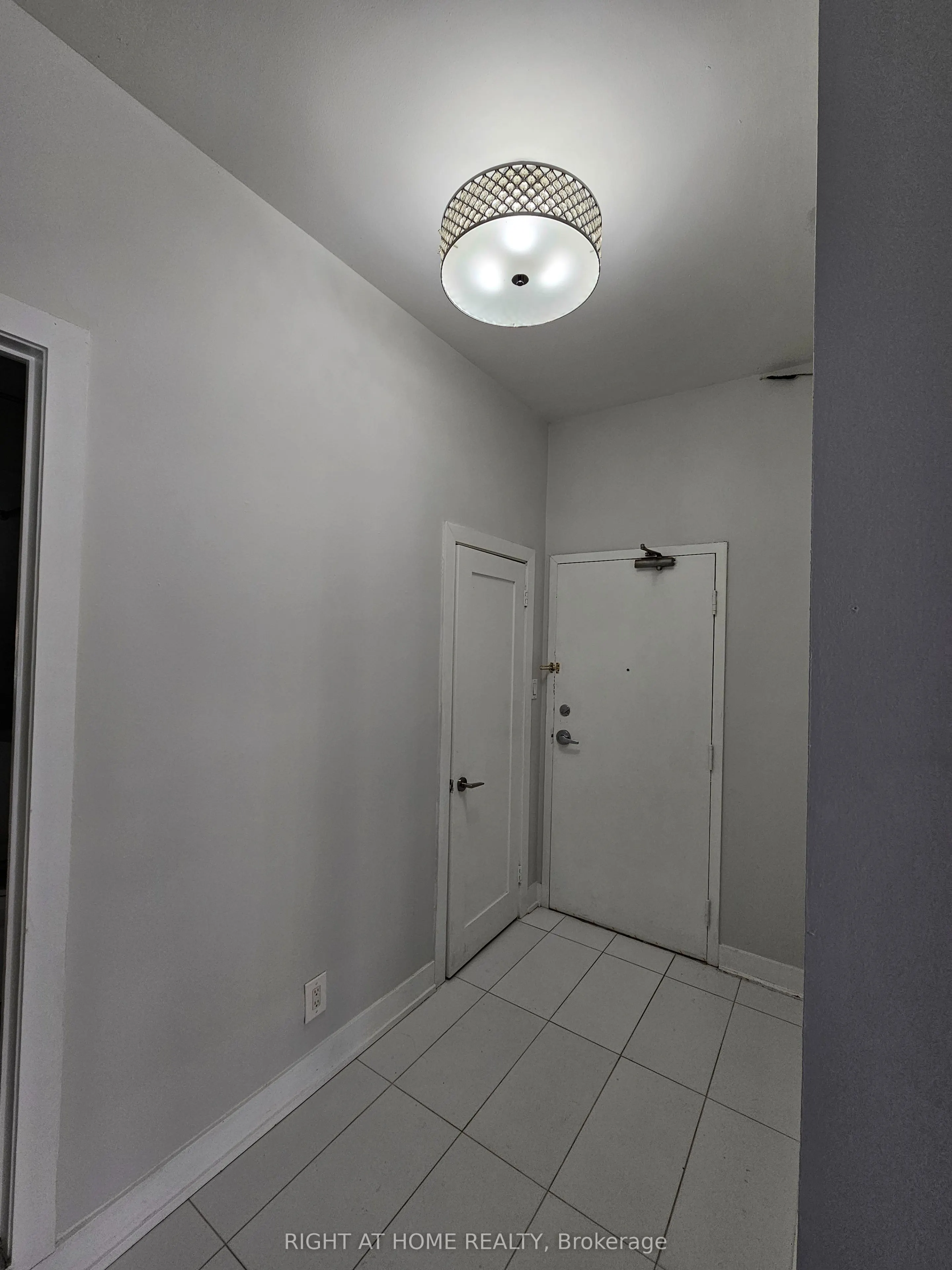 1807 Eglinton Avenue W, #201