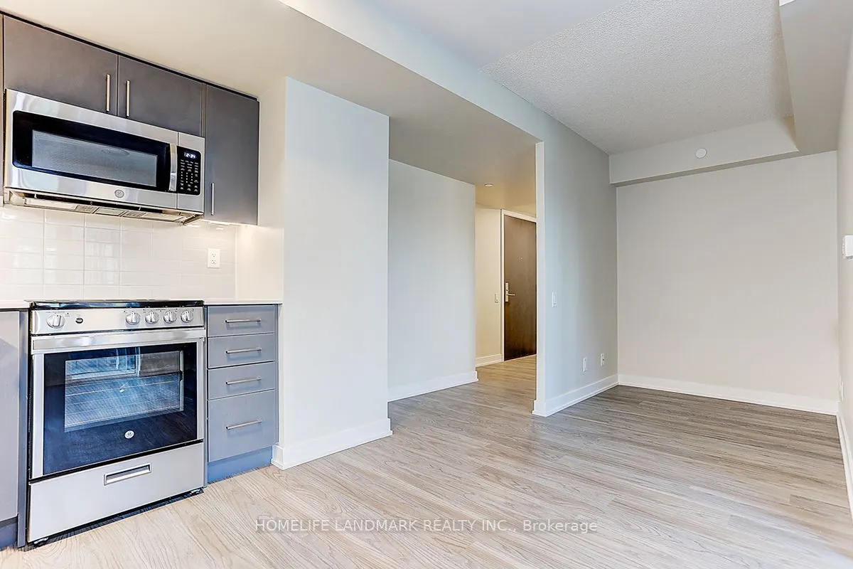 38 Monte Kwinter Court, #605