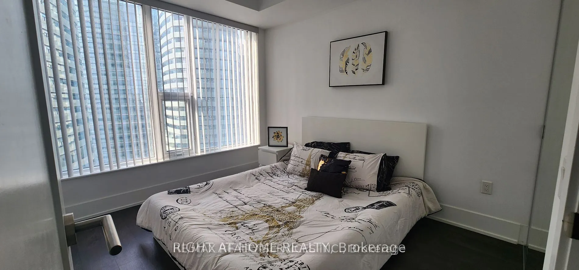 10 York Street, #3712