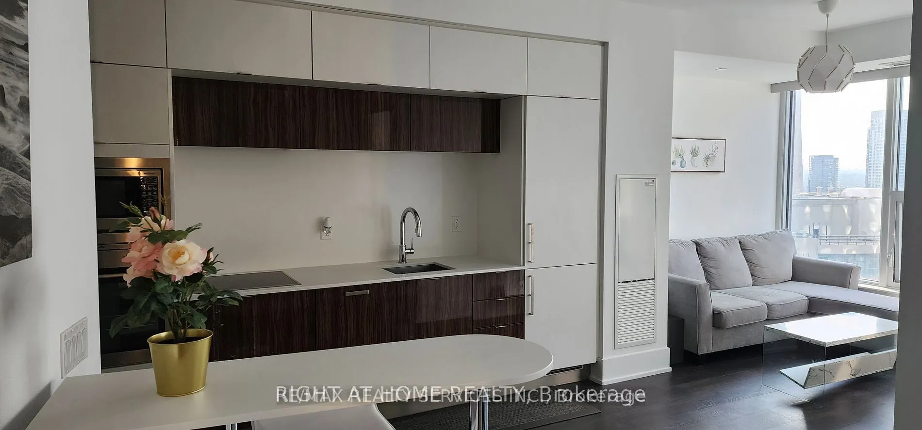 10 York Street, #3712
