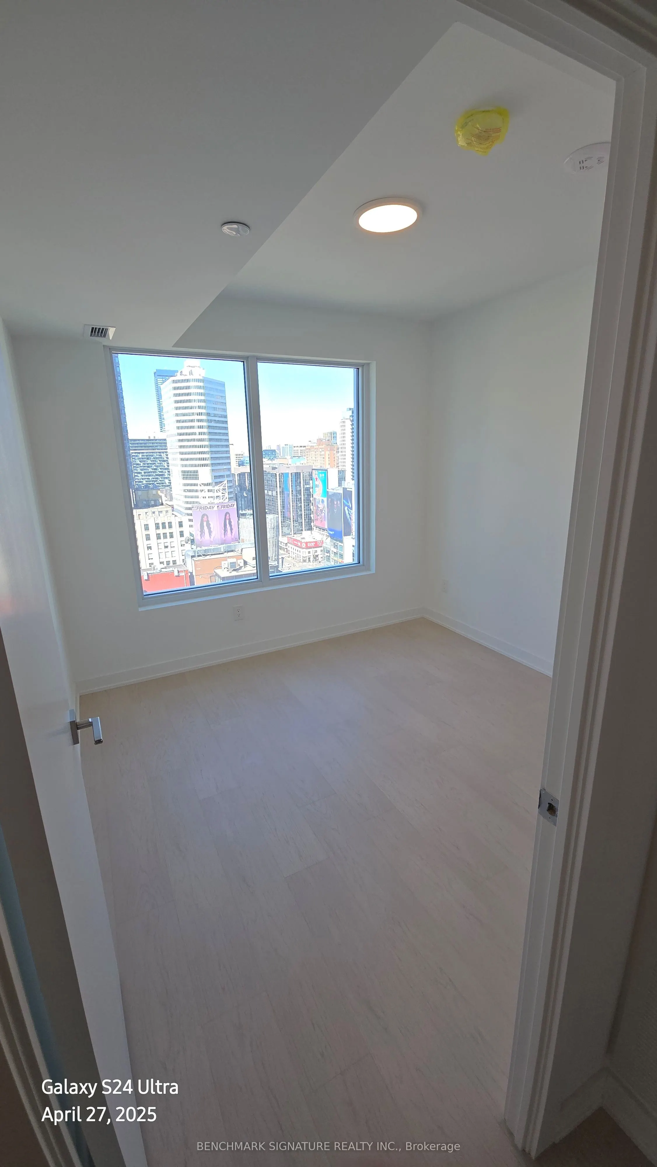 252 Church Street, #2716