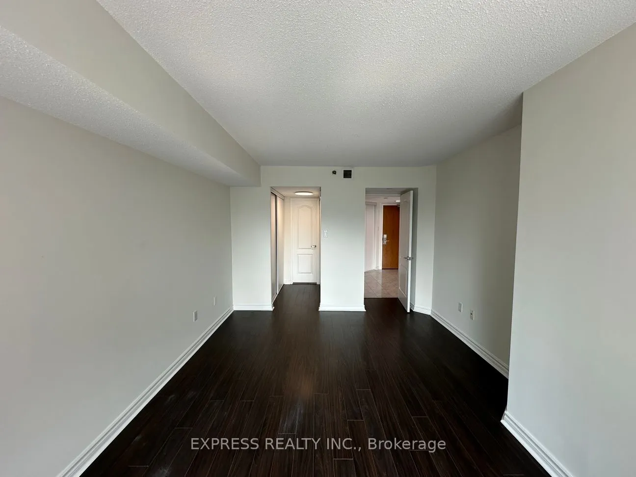 38 Elm Street, #1212
