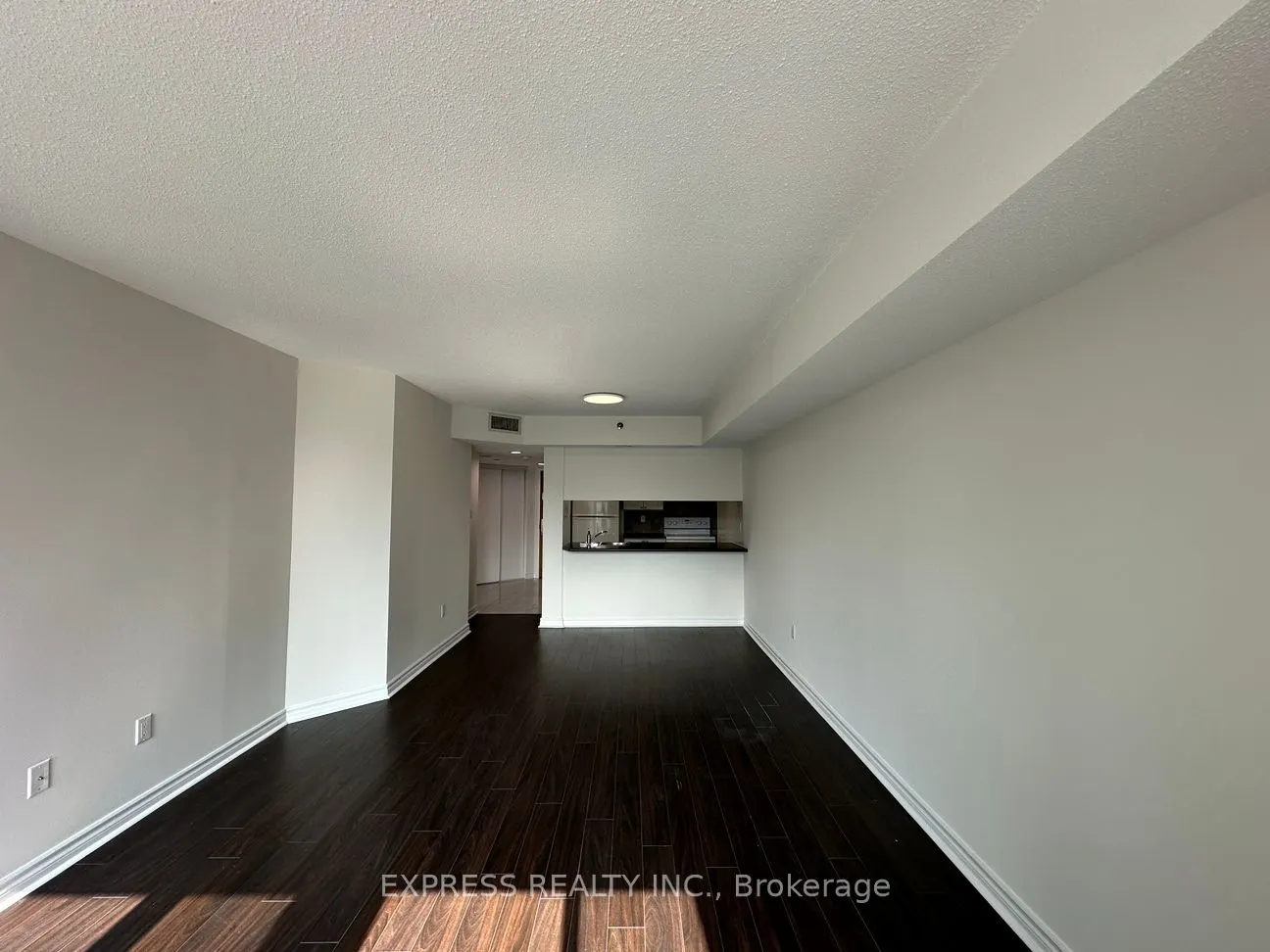 38 Elm Street, #1212