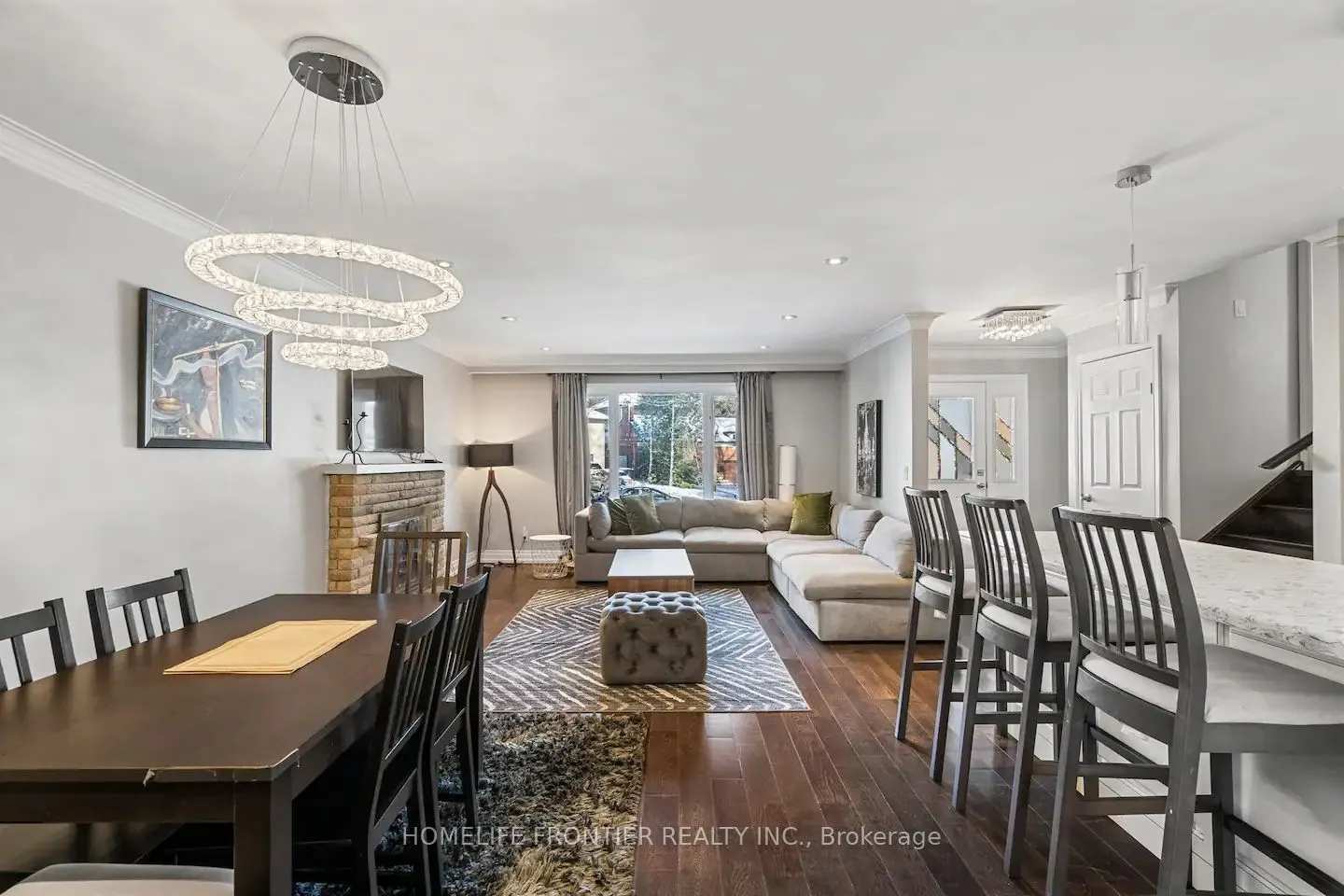 289 Burnett Avenue, #Main Floor