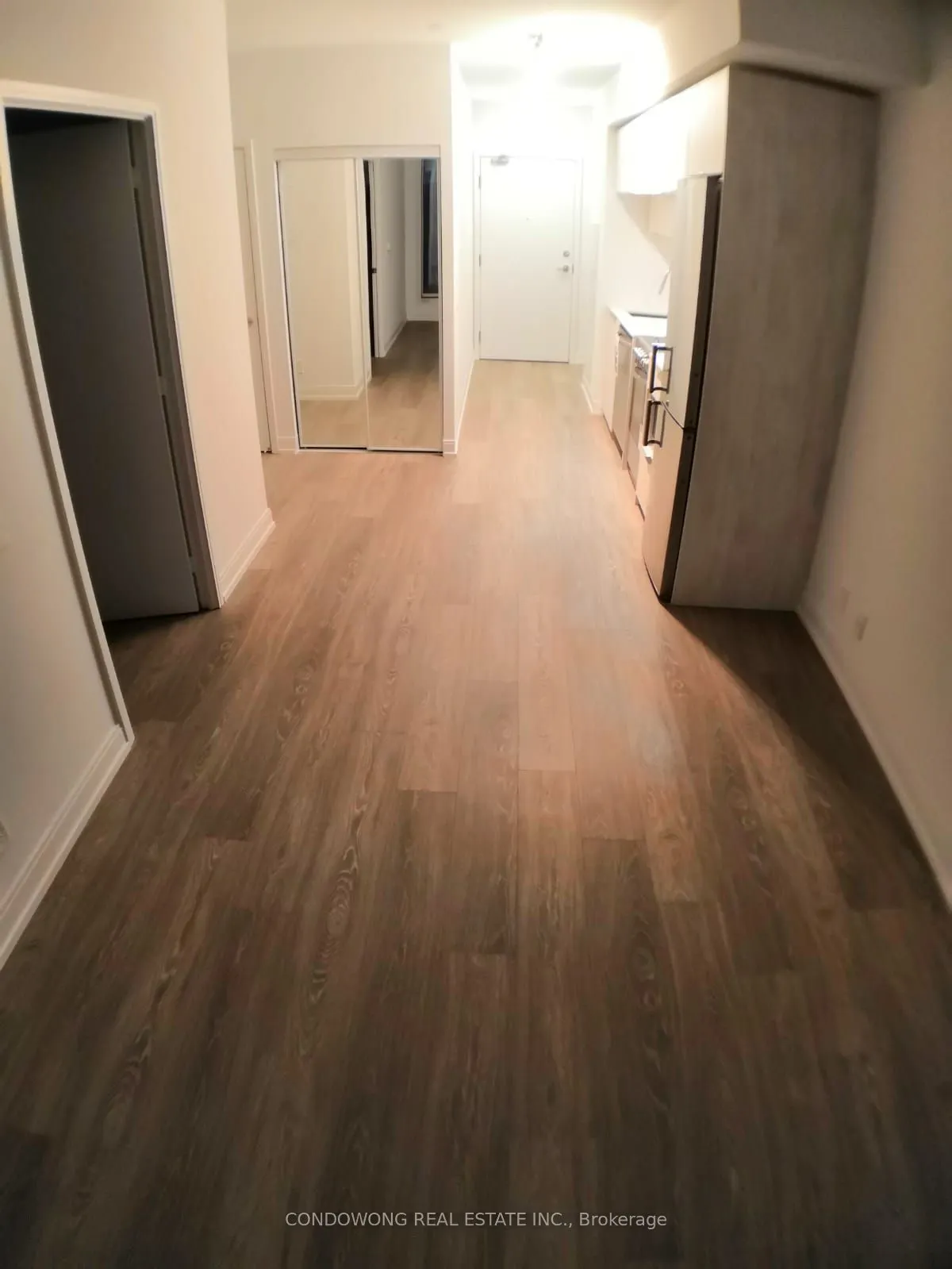 181 Dundas Street E, #615