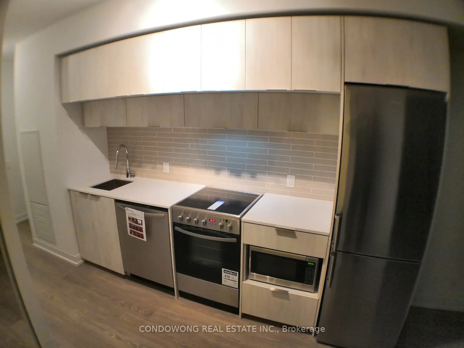 181 Dundas Street E, #615