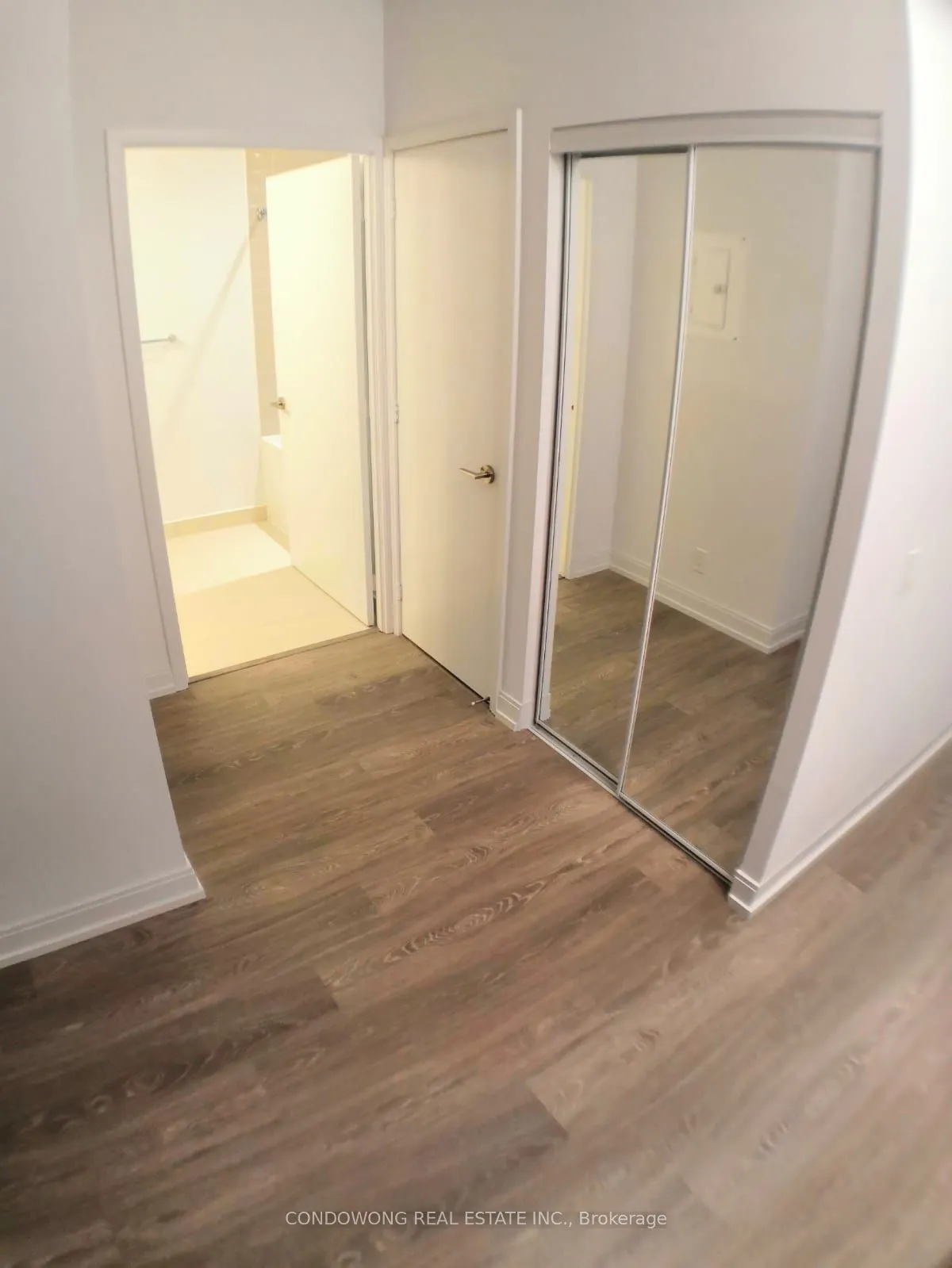 181 Dundas Street E, #615