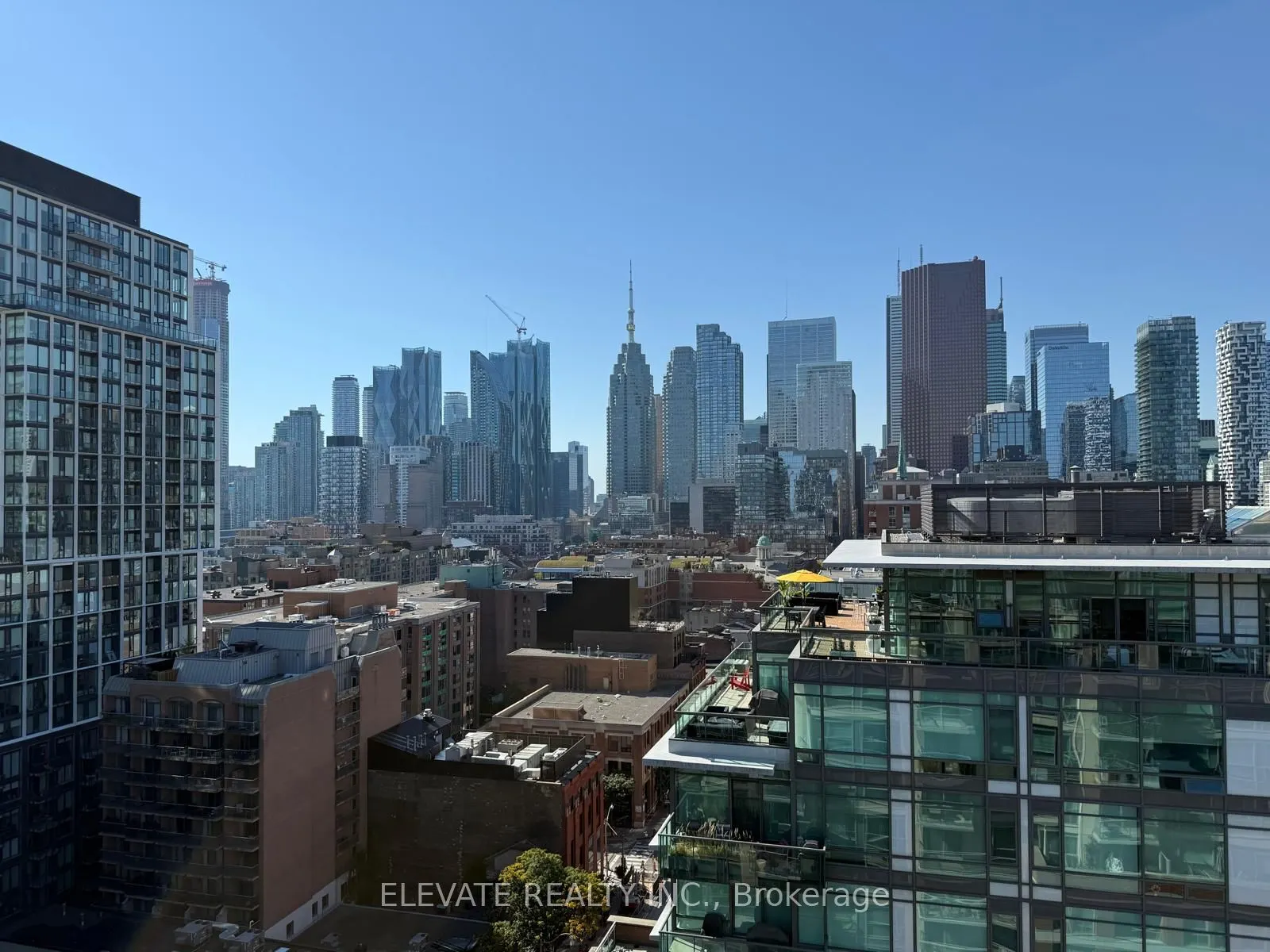 230 King Street E, #1216