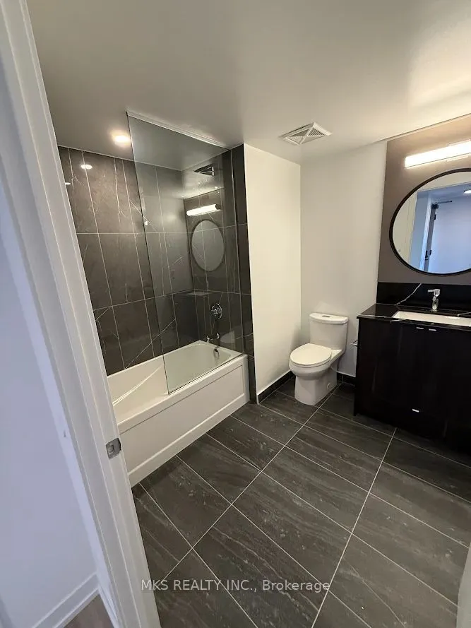 771 Yonge Street, #1507