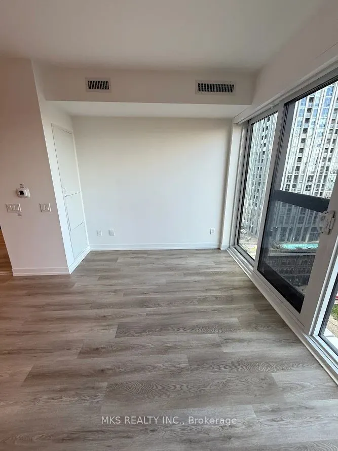771 Yonge Street, #1507