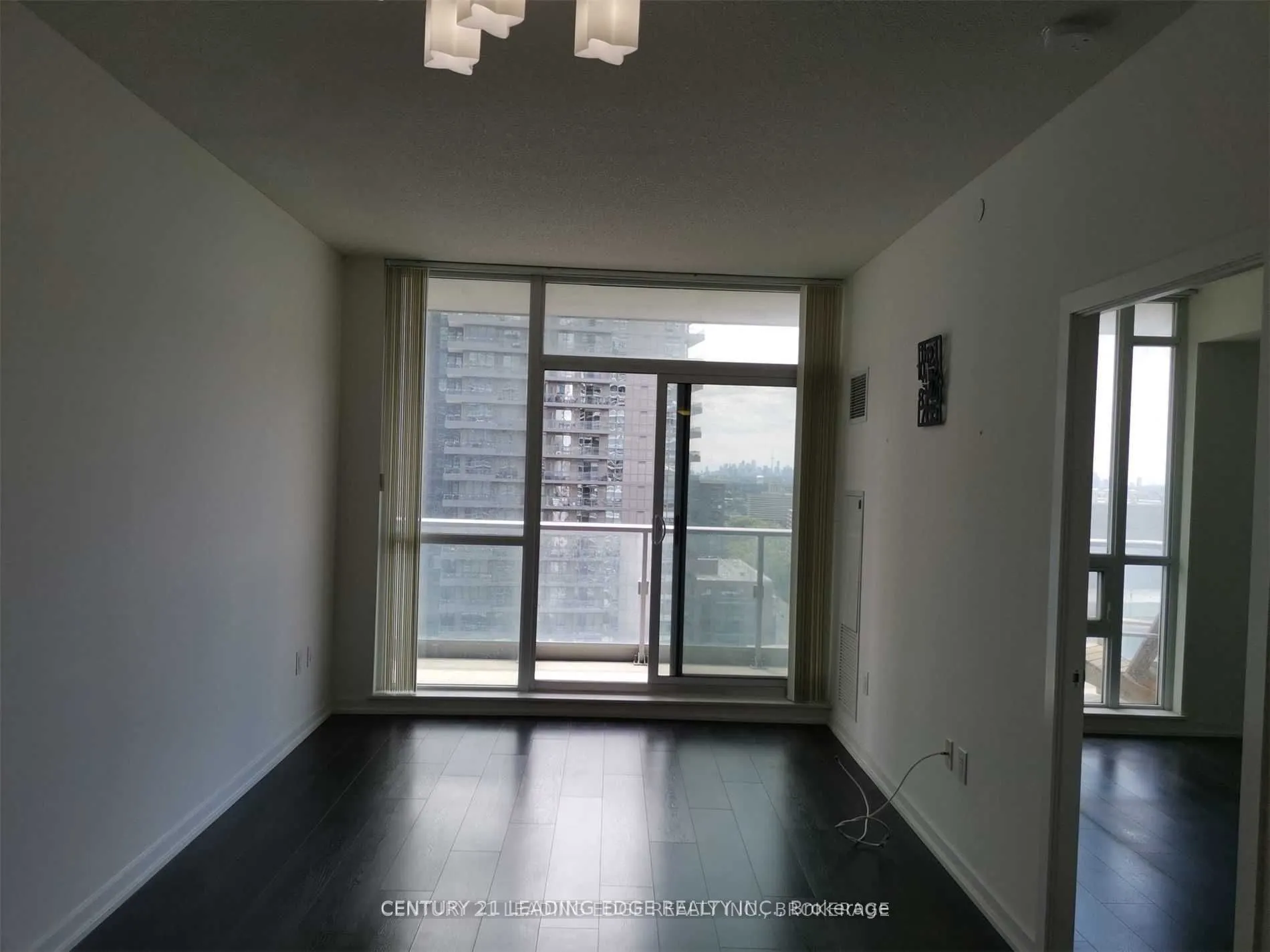 62 Forest Manor Road, #1507