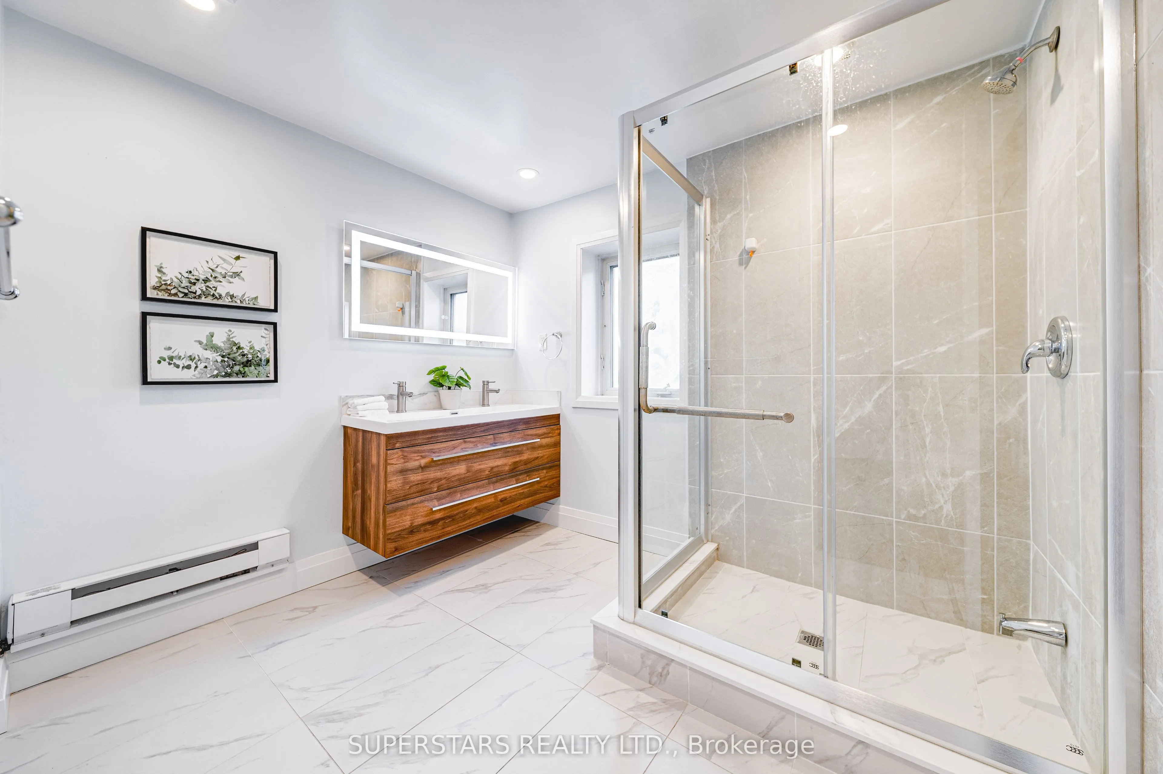 179 Oakwood Avenue