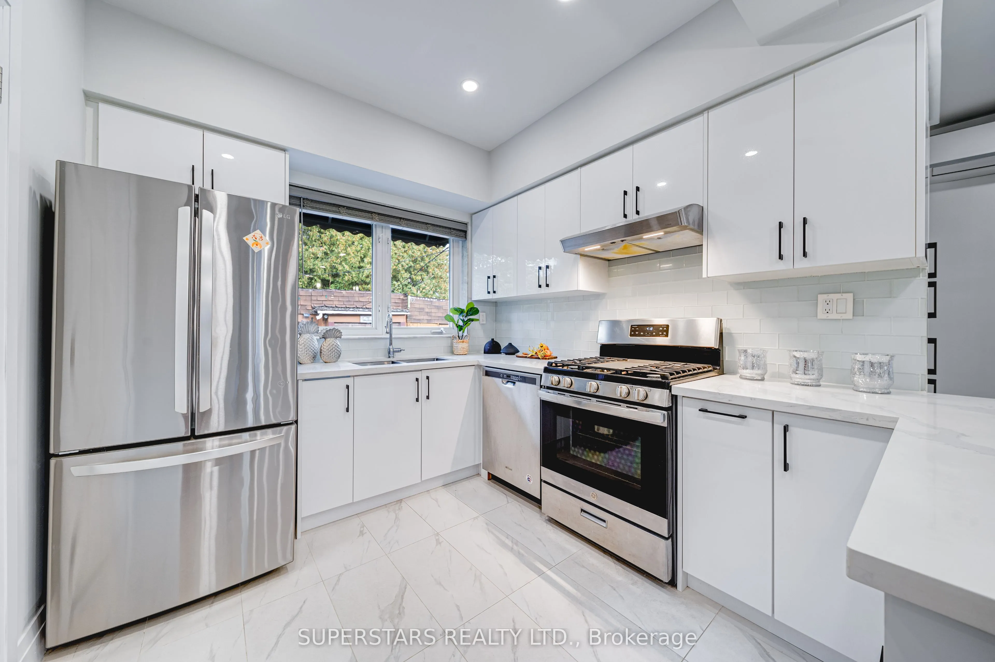 179 Oakwood Avenue
