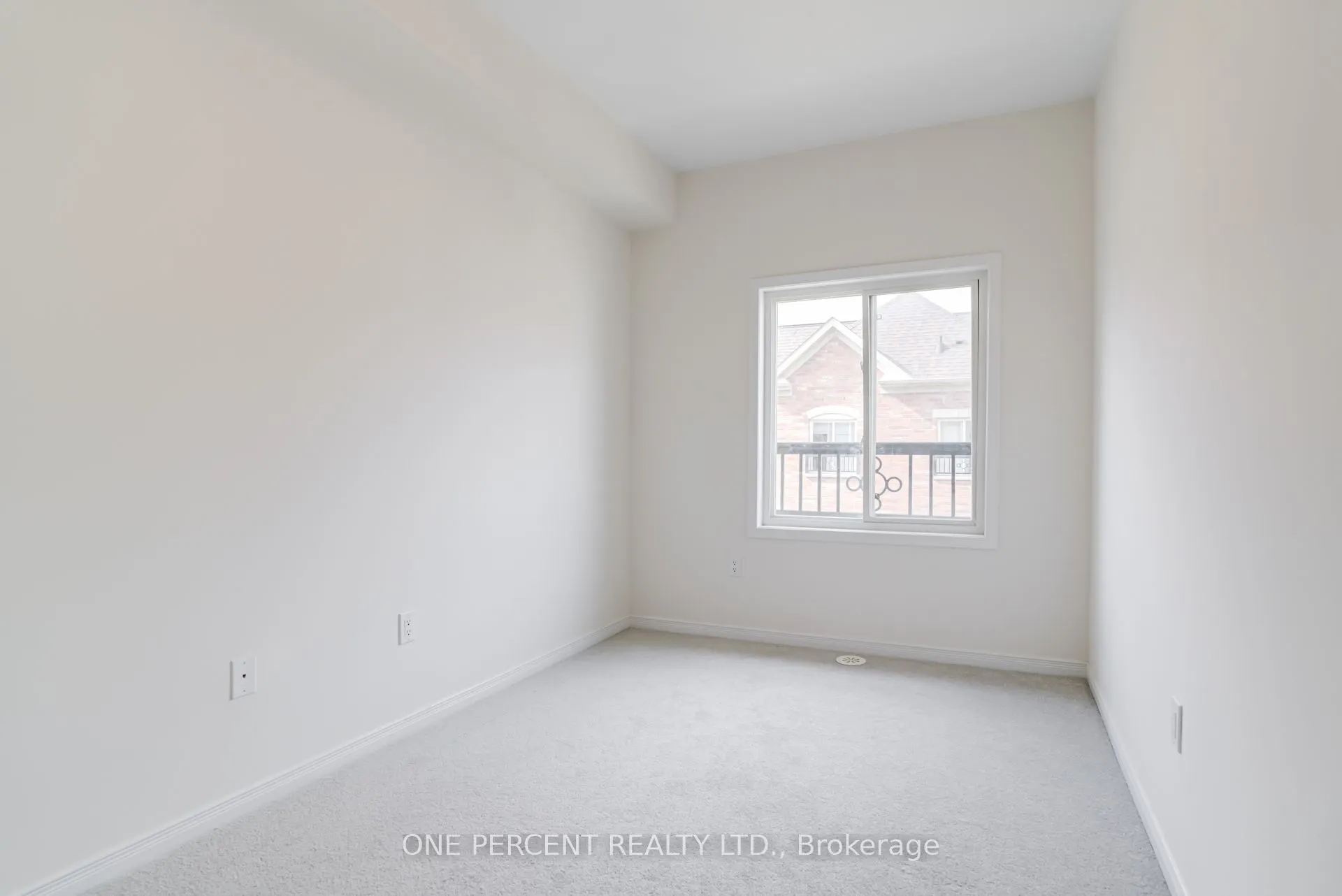 25 Coneflower Crescent, #12