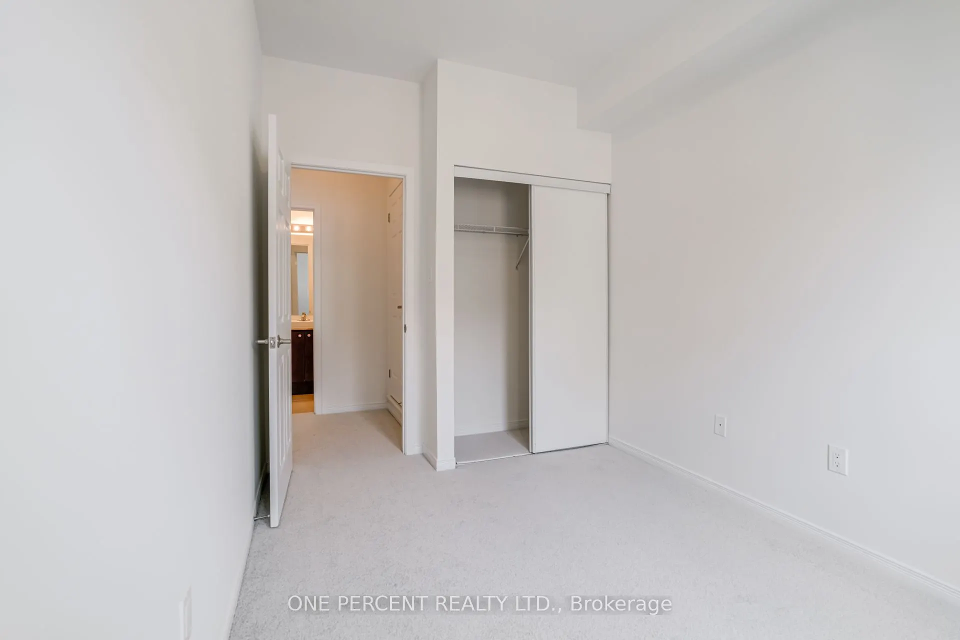 25 Coneflower Crescent, #12