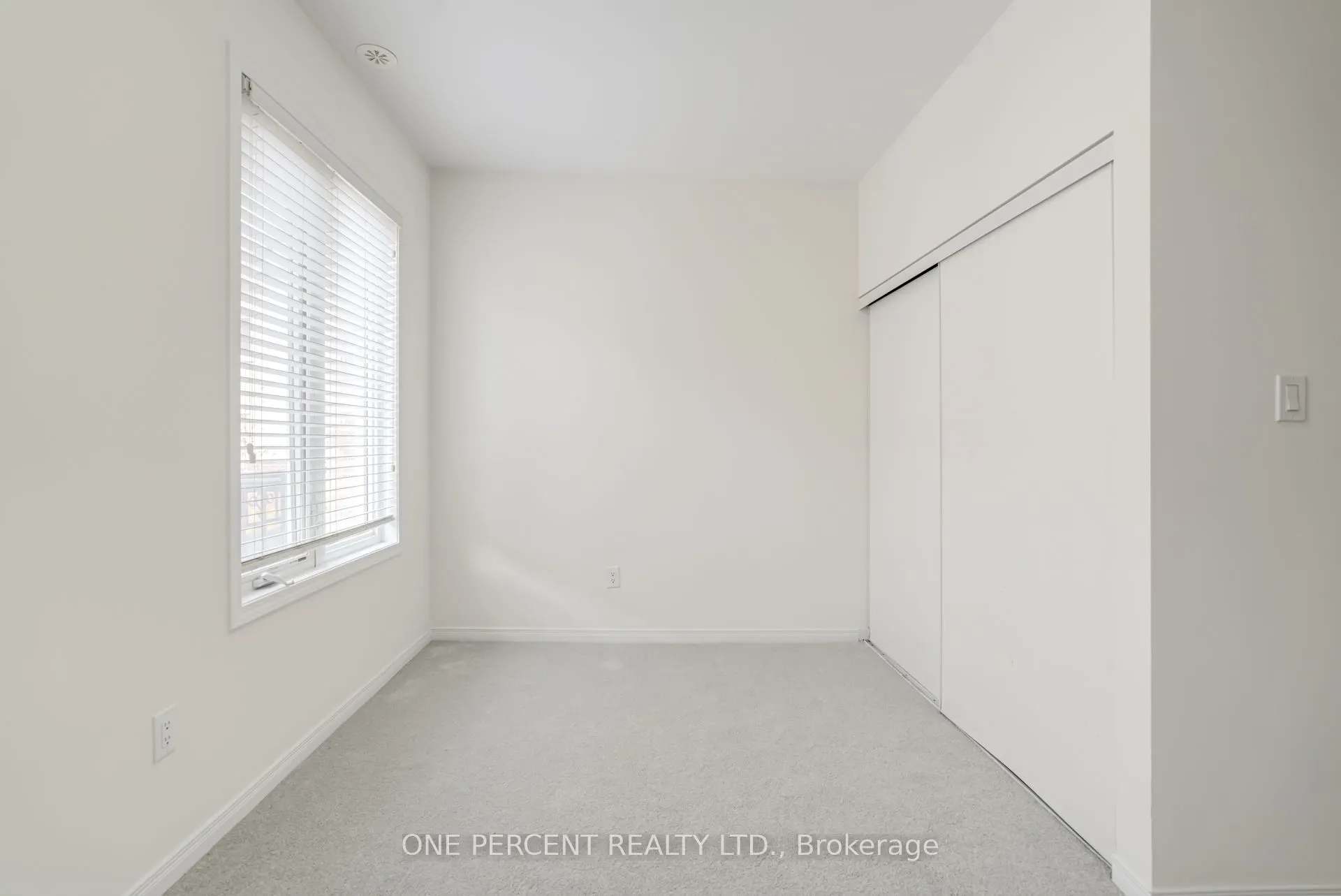 25 Coneflower Crescent, #12