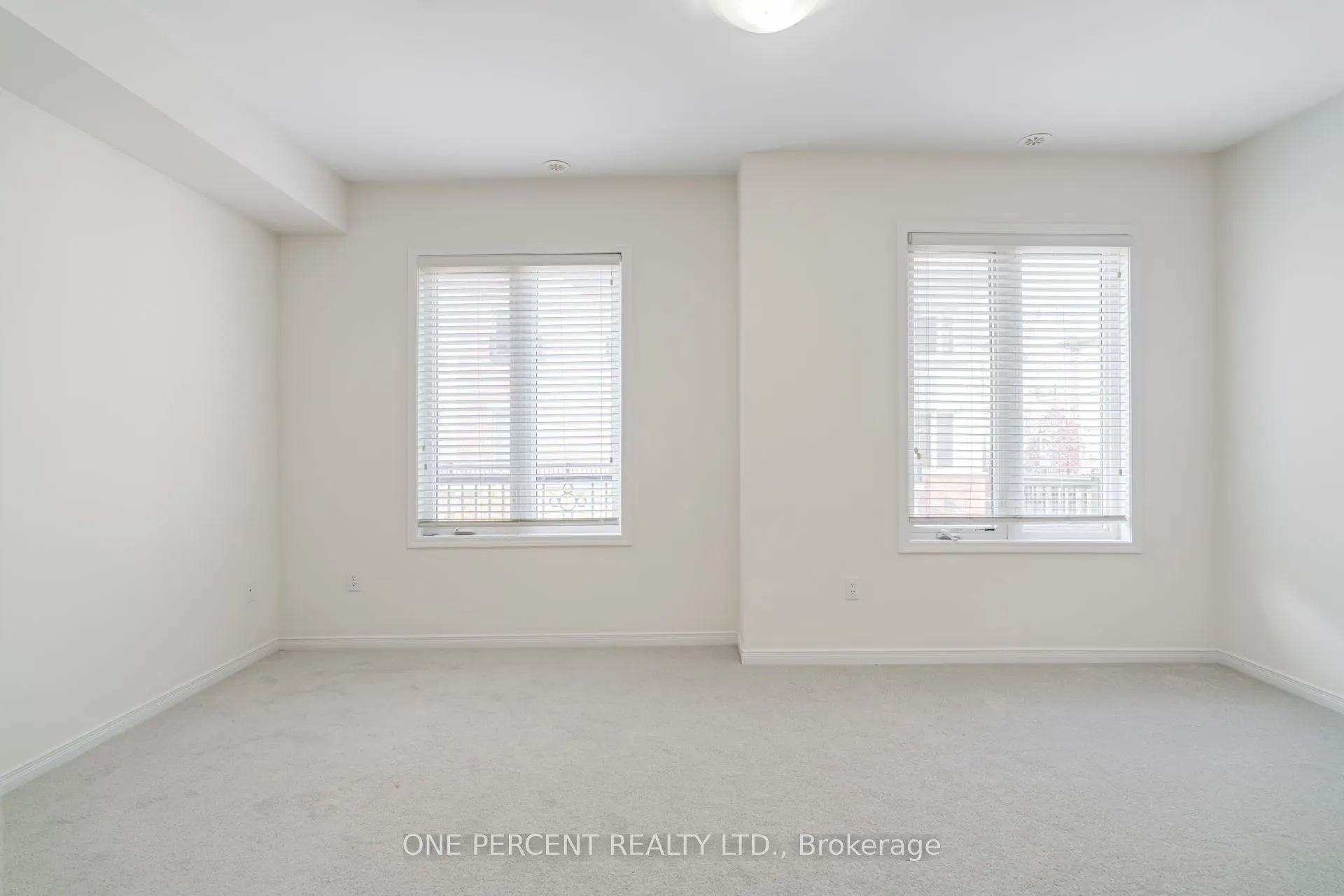 25 Coneflower Crescent, #12