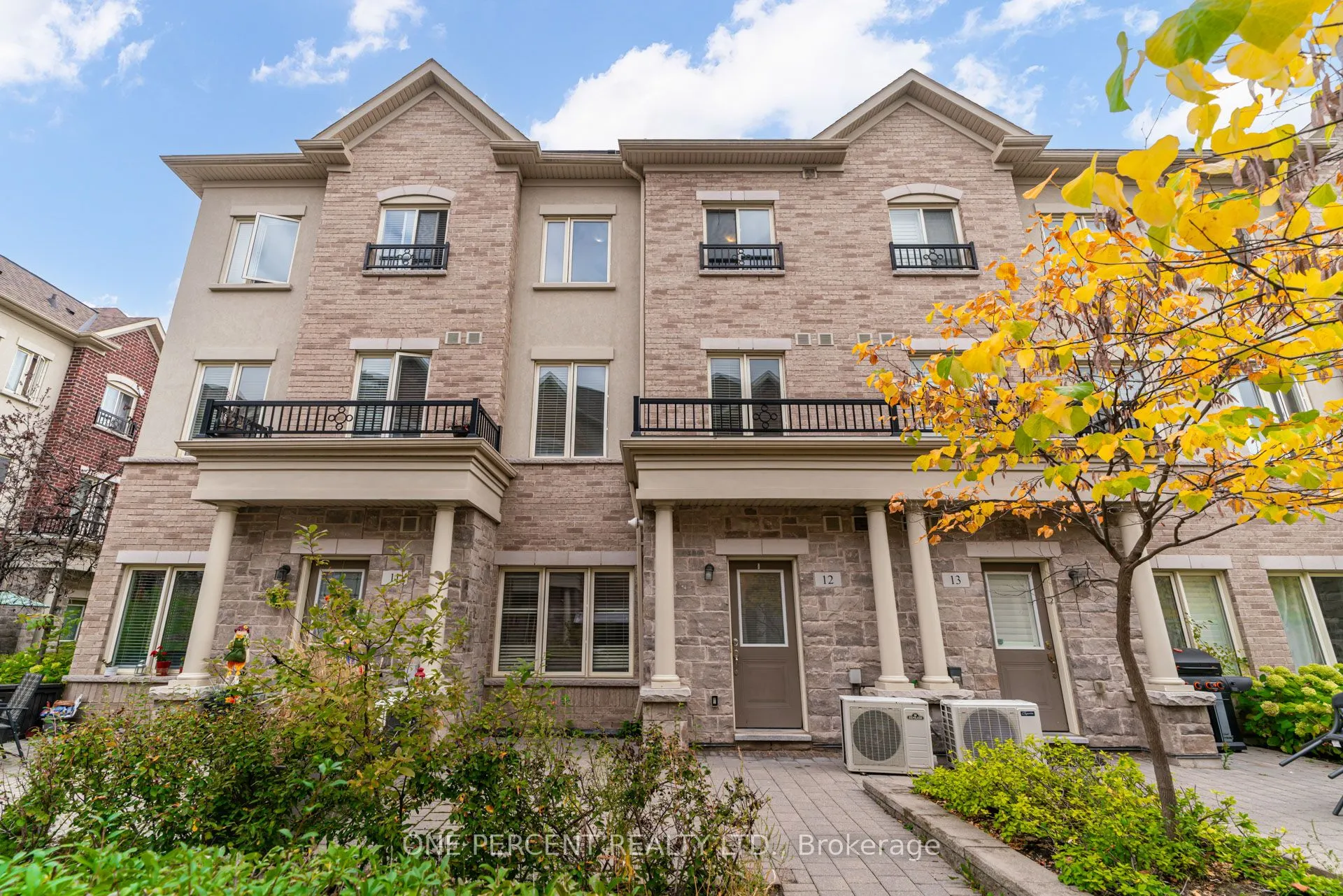 25 Coneflower Crescent, #12
