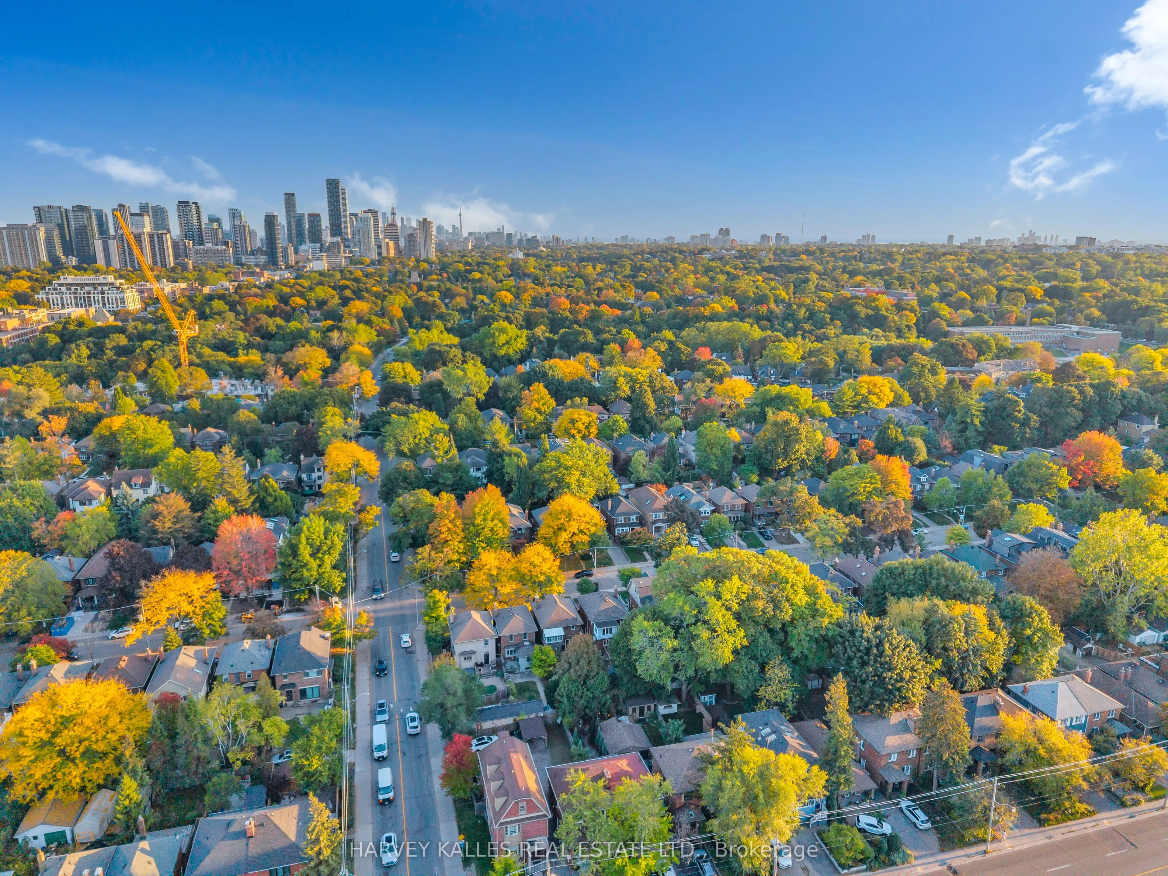 89 Lawrence Avenue W