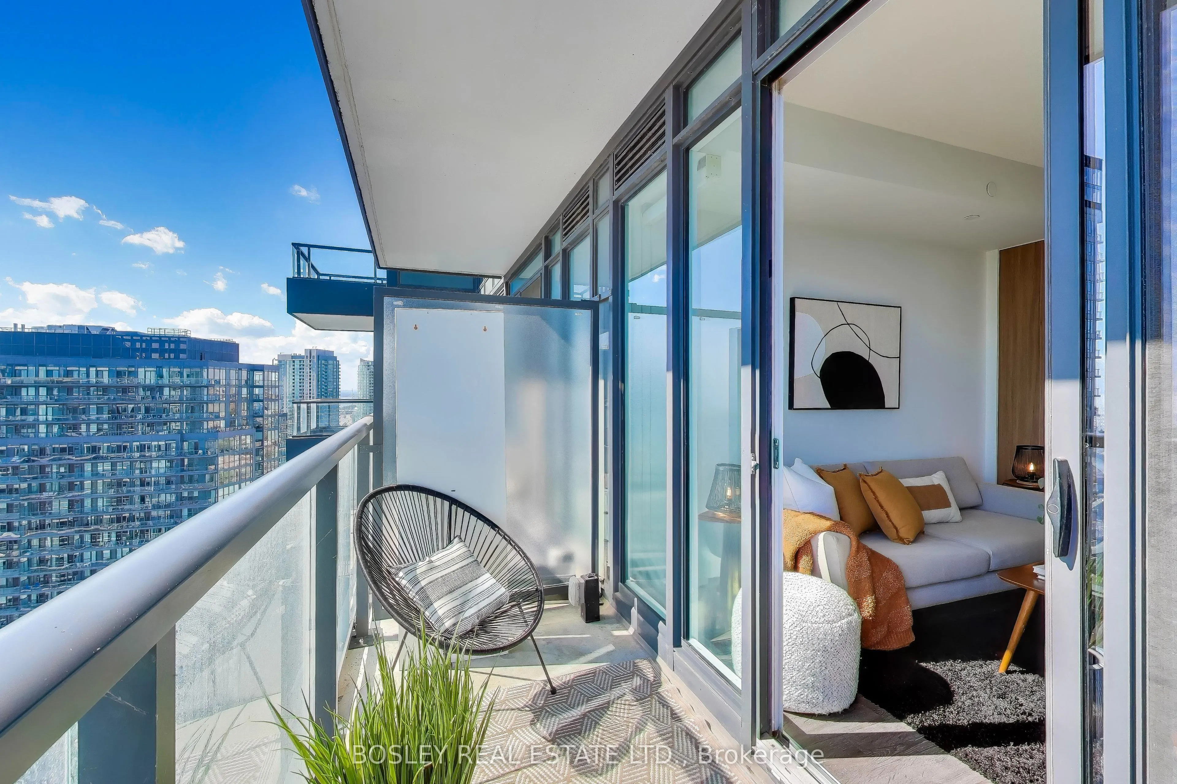 70 Queens Wharf Road, #3315