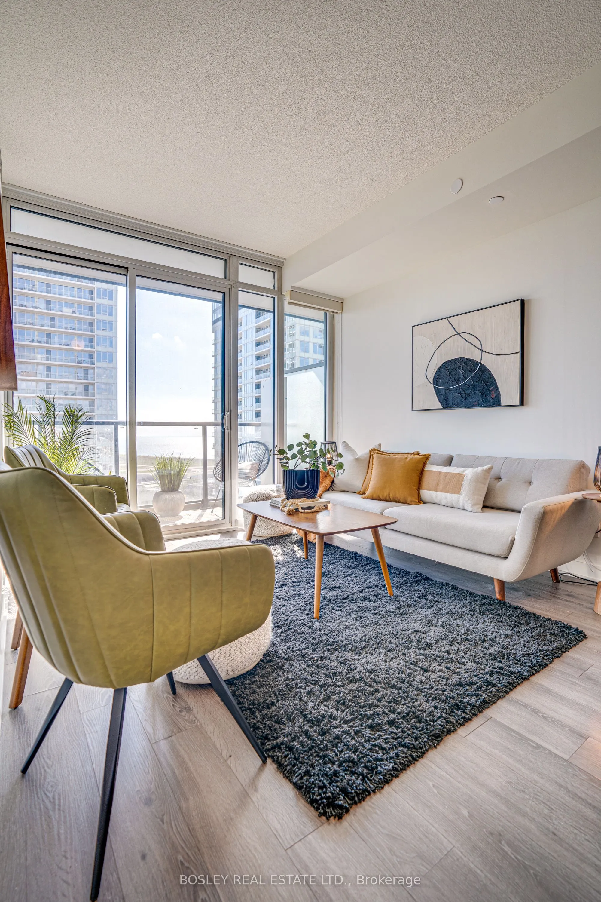 70 Queens Wharf Road, #3315