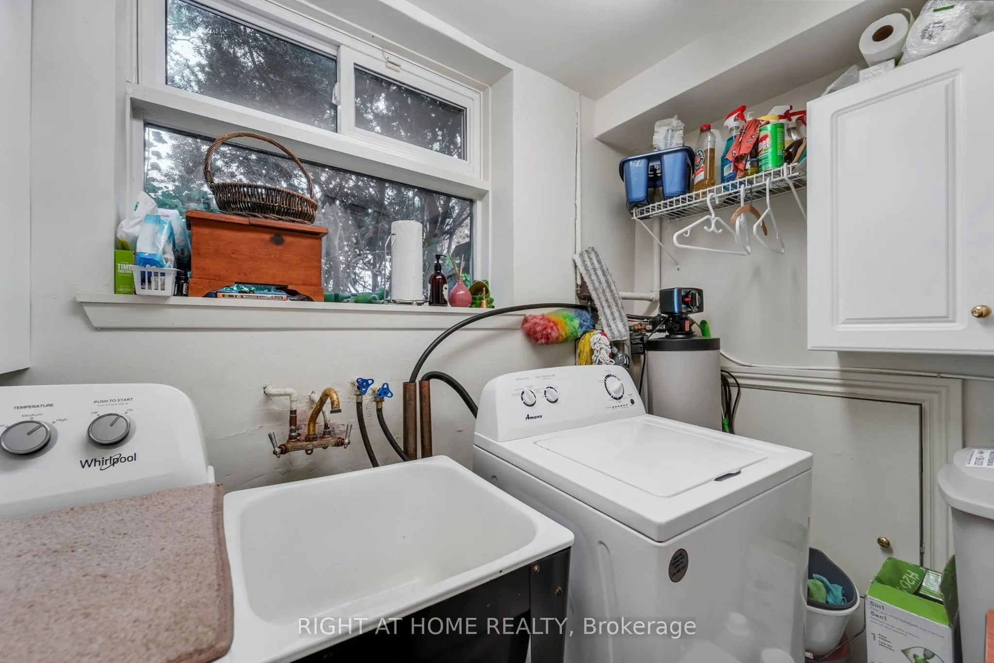 25 Clarendon Avenue