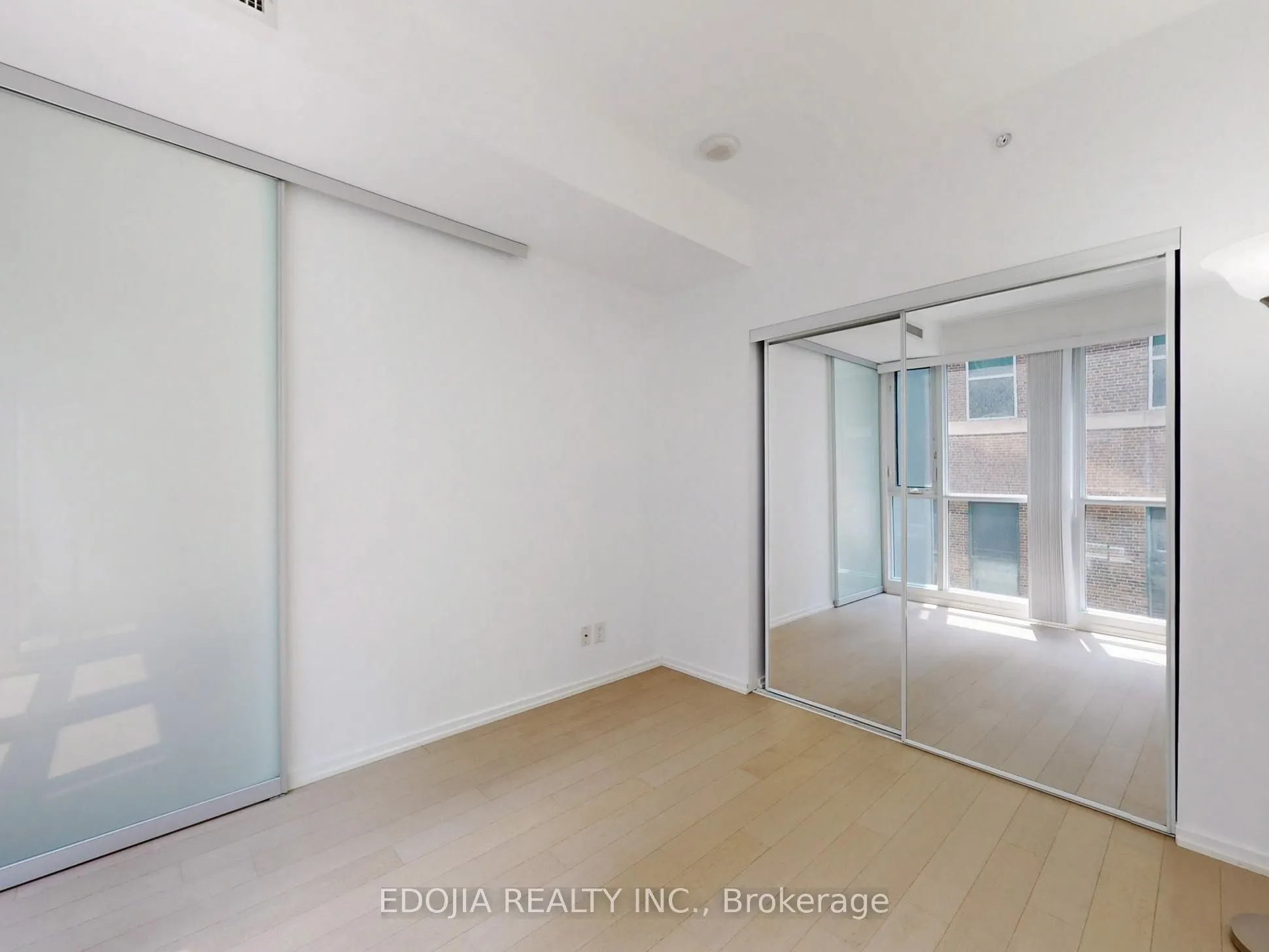 70 Temperance Street, #2208