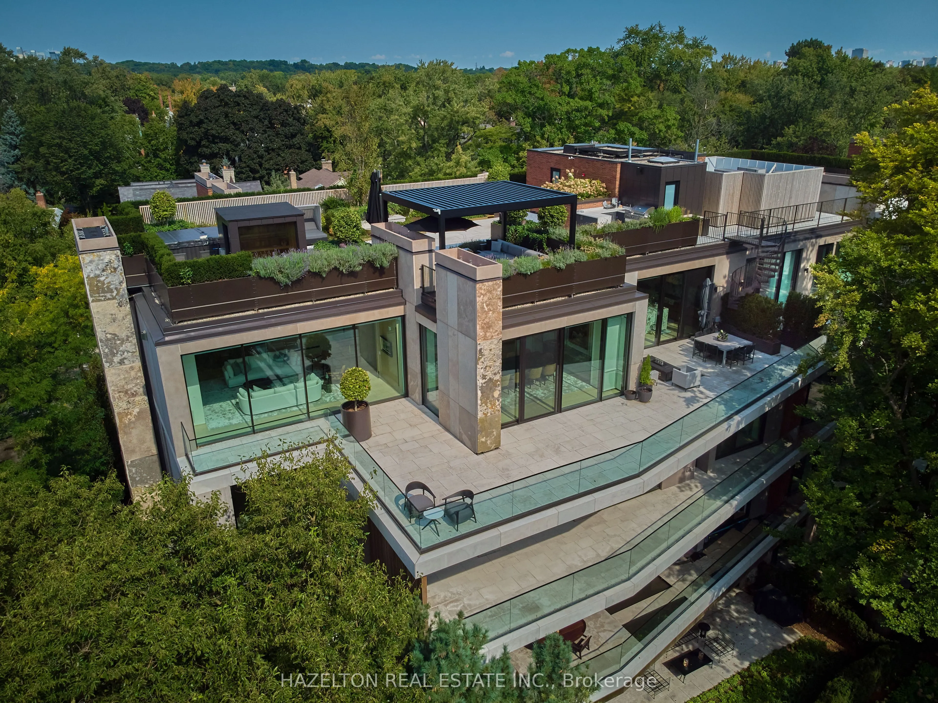 7 Dale Avenue