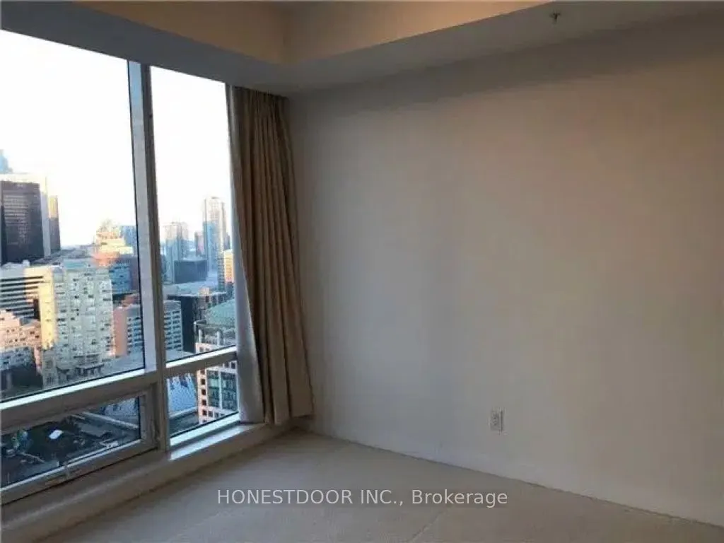 295 Adelaide Street W, #3304