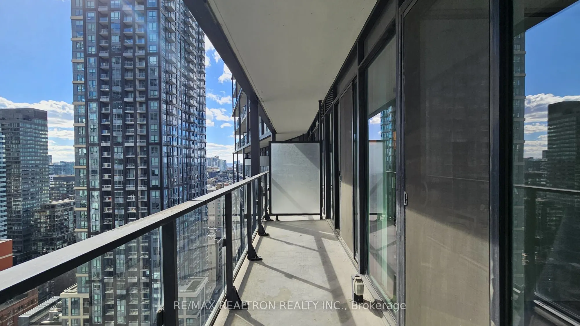 125 Peter Street, #2410