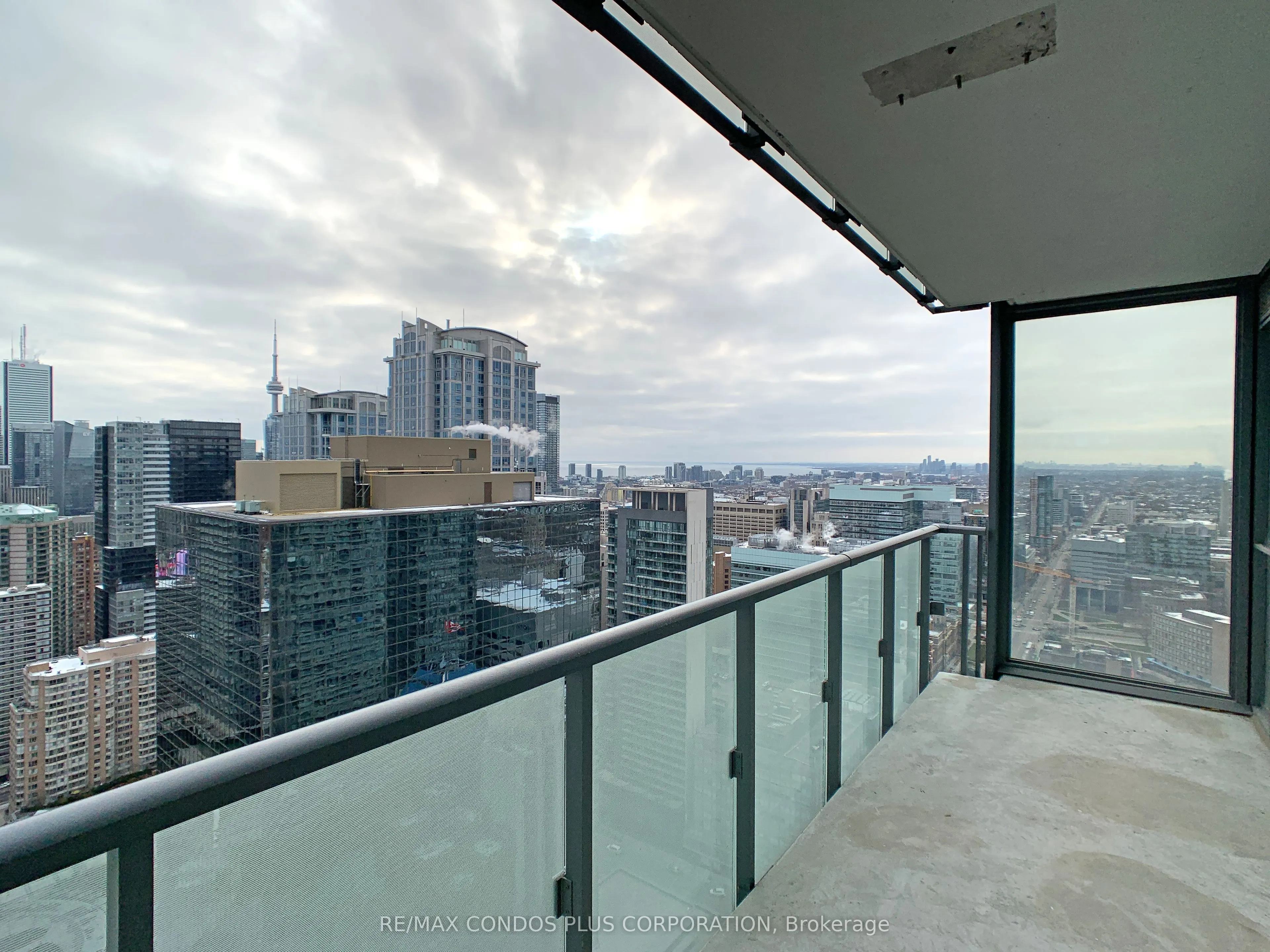 15 Grenville Street, #3803