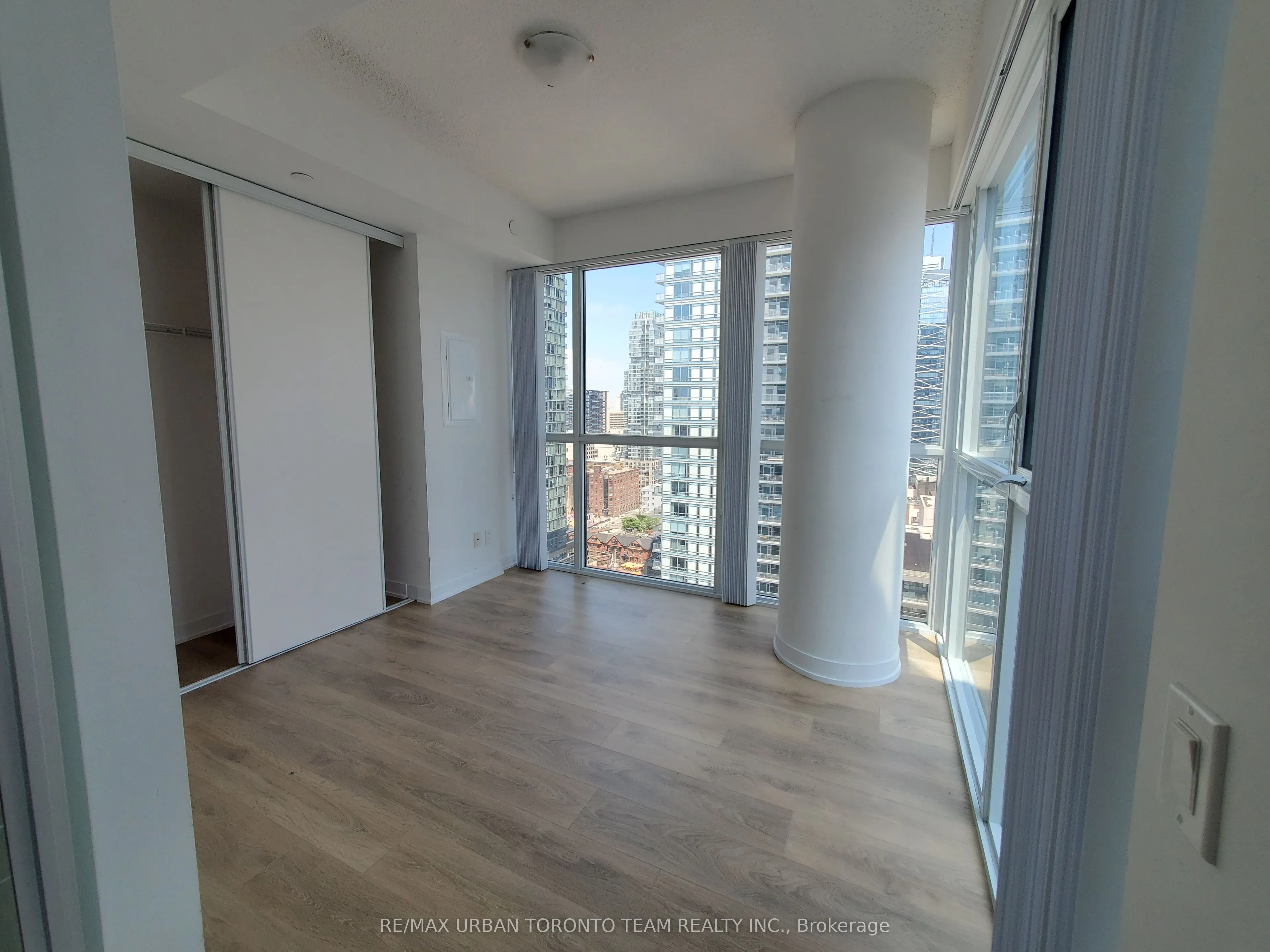 87 Peter Street, #2013