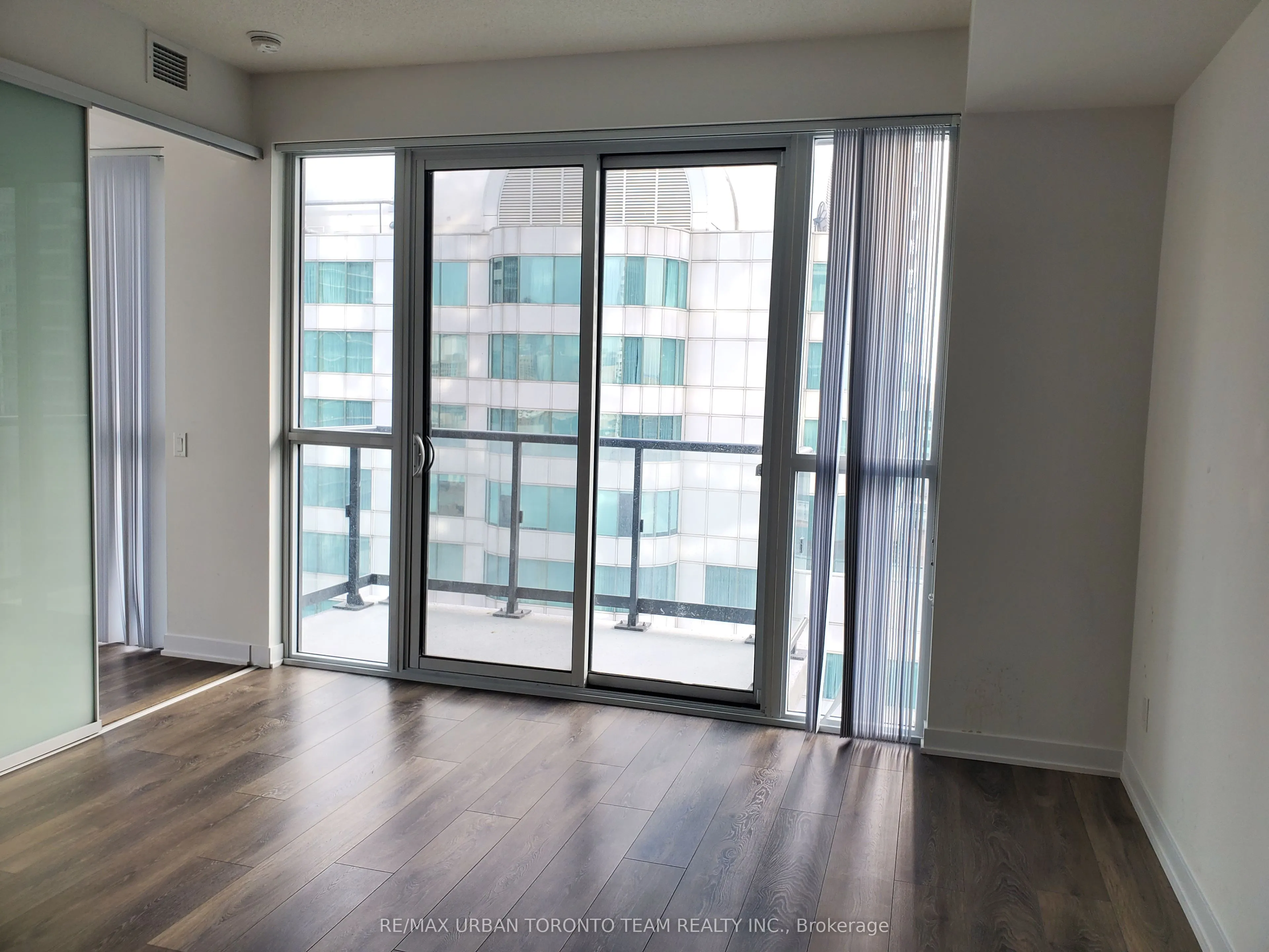 87 Peter Street, #2013