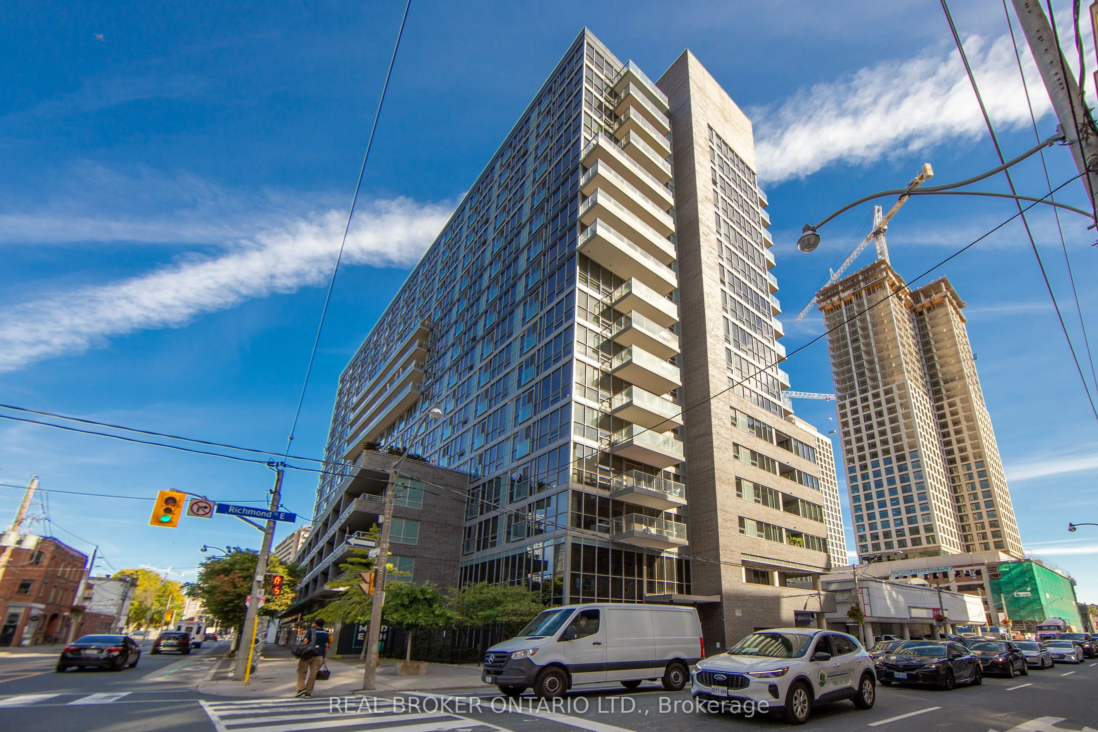 320 Richmond Street E, #401