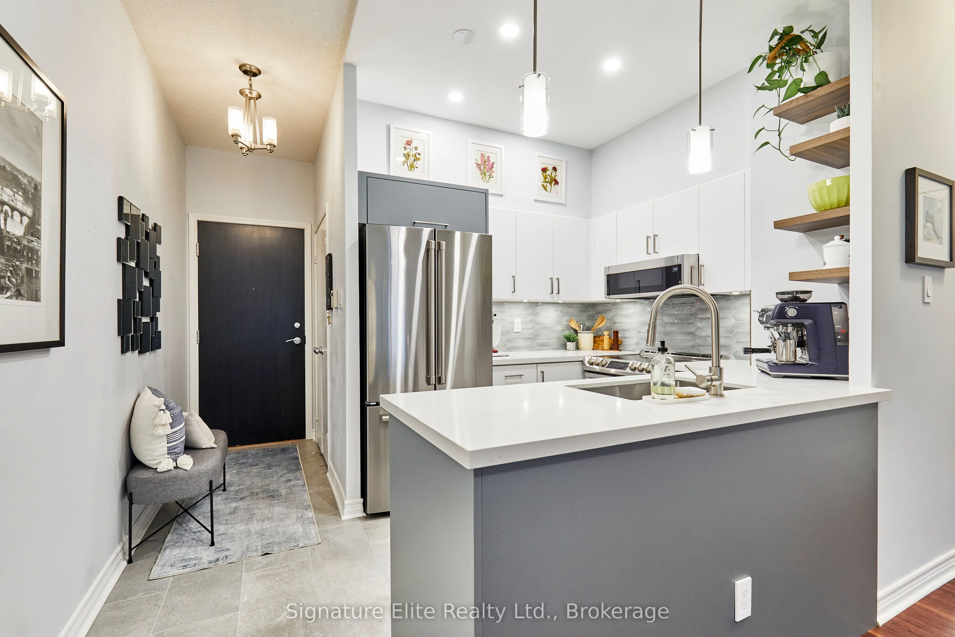 600 Queens Quay W, #618