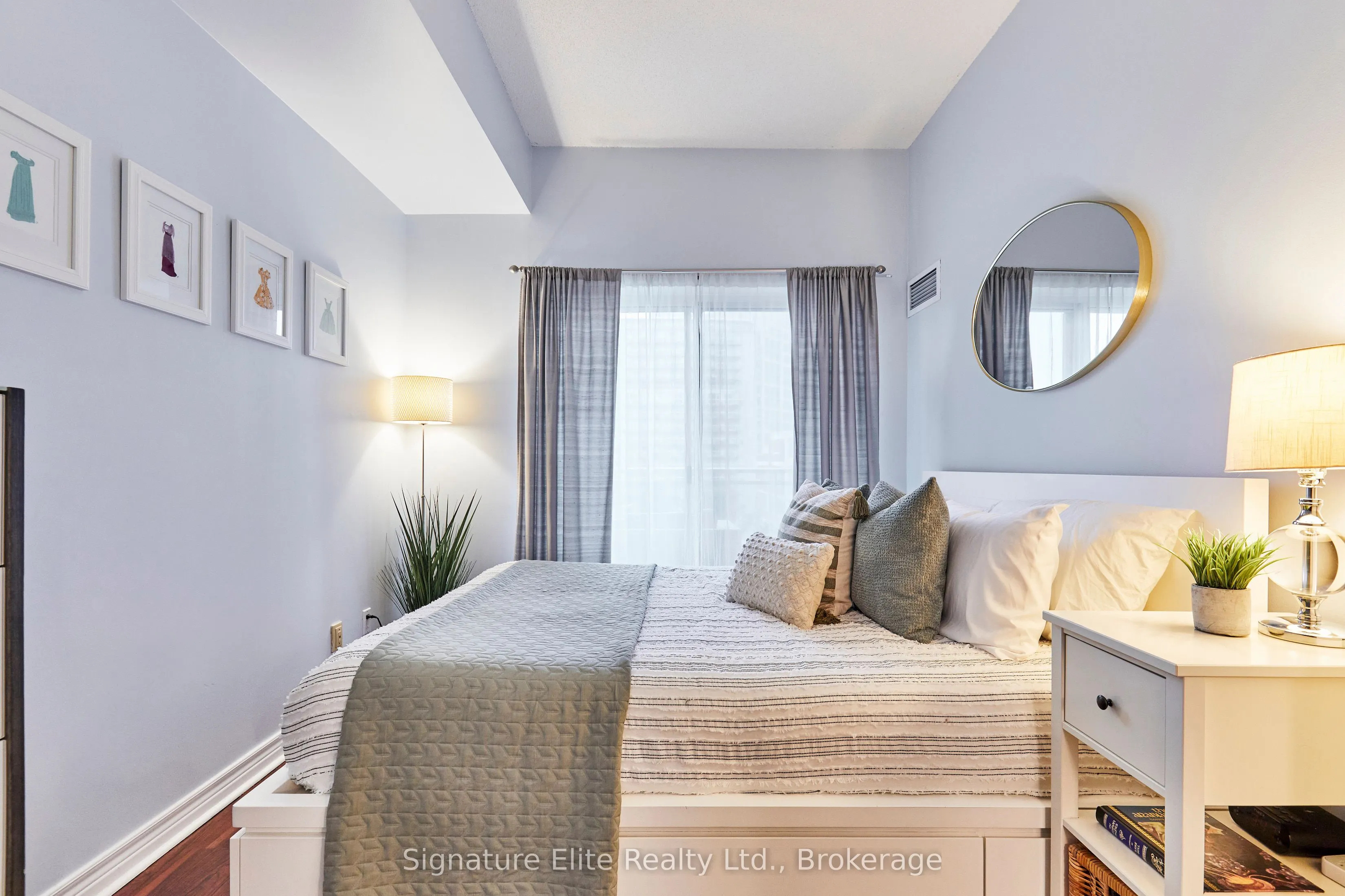 600 Queens Quay W, #618