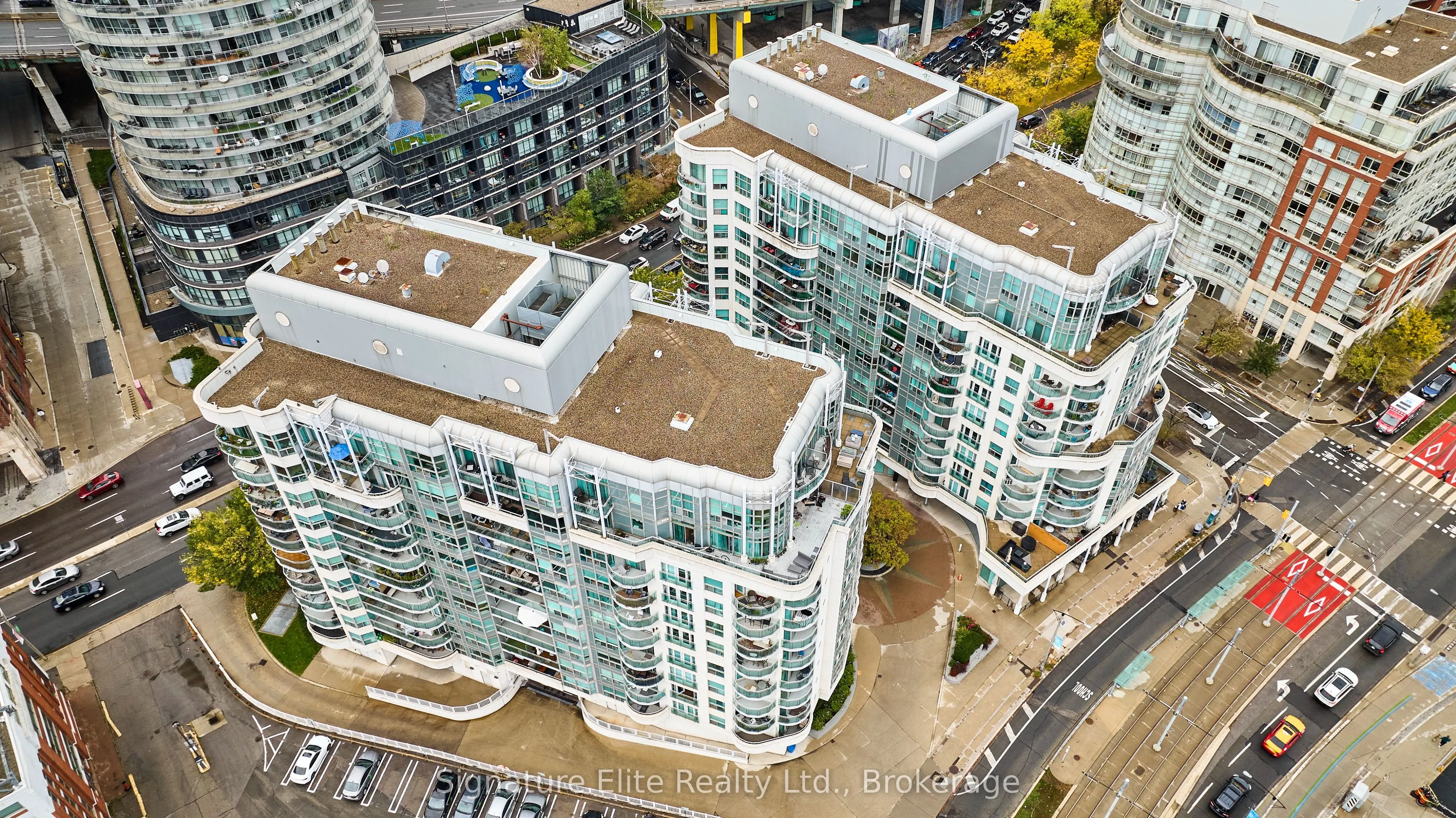 600 Queens Quay W, #618