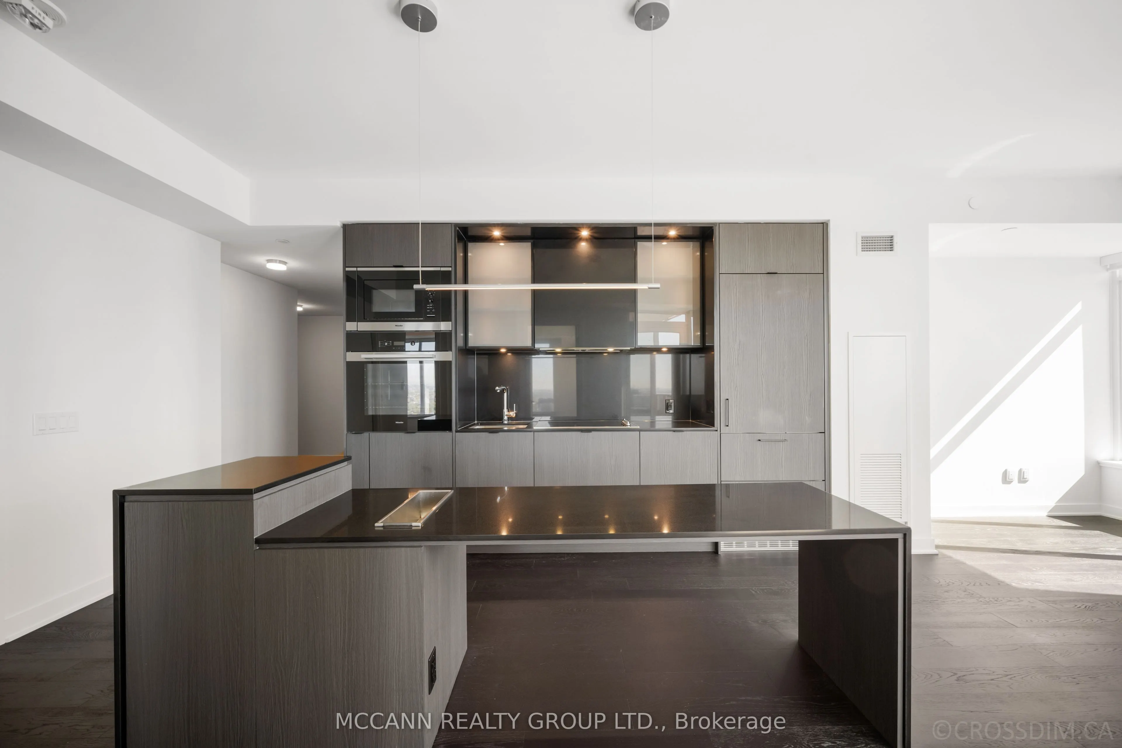 11 Yorkville Avenue, #3209