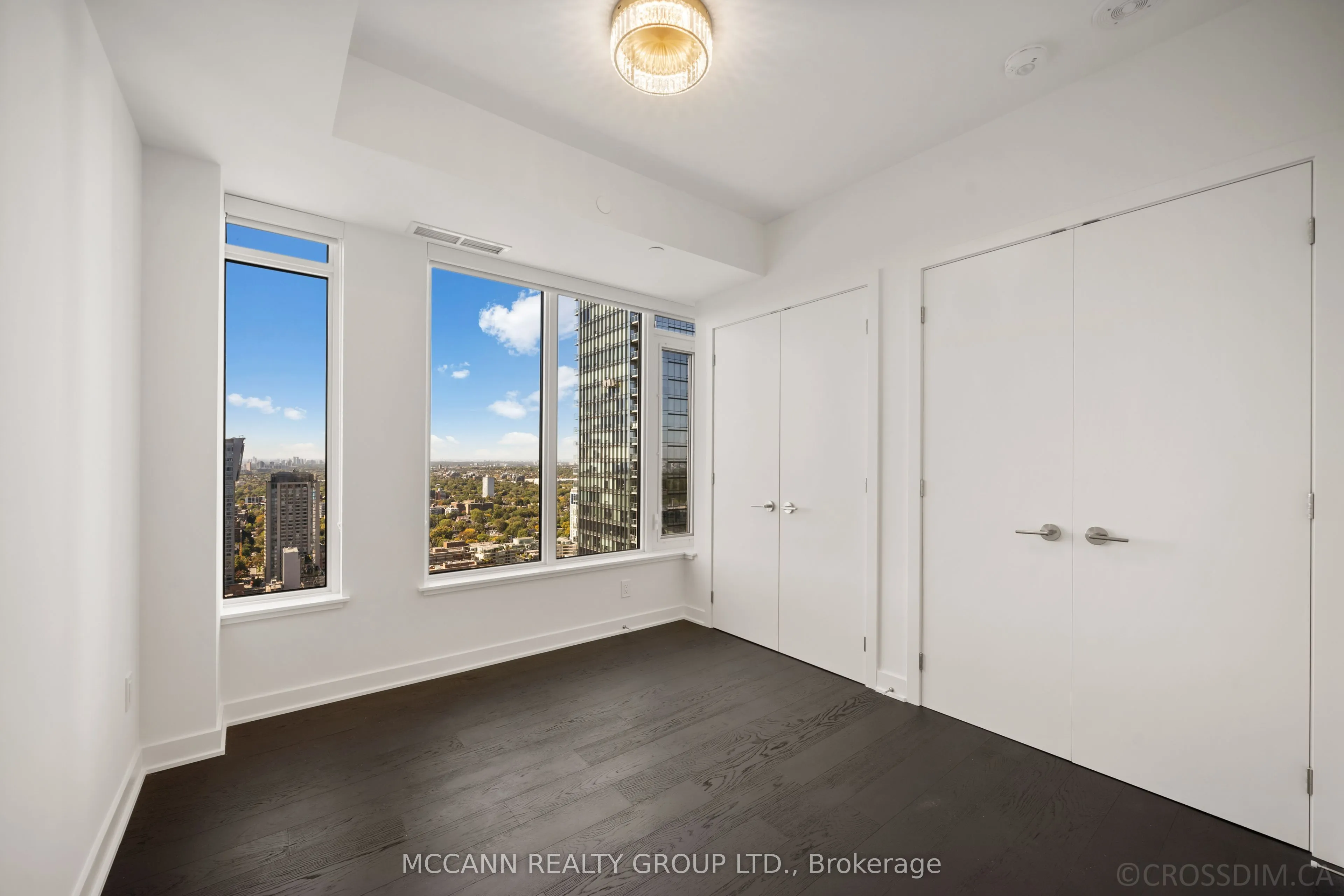 11 Yorkville Avenue, #3209
