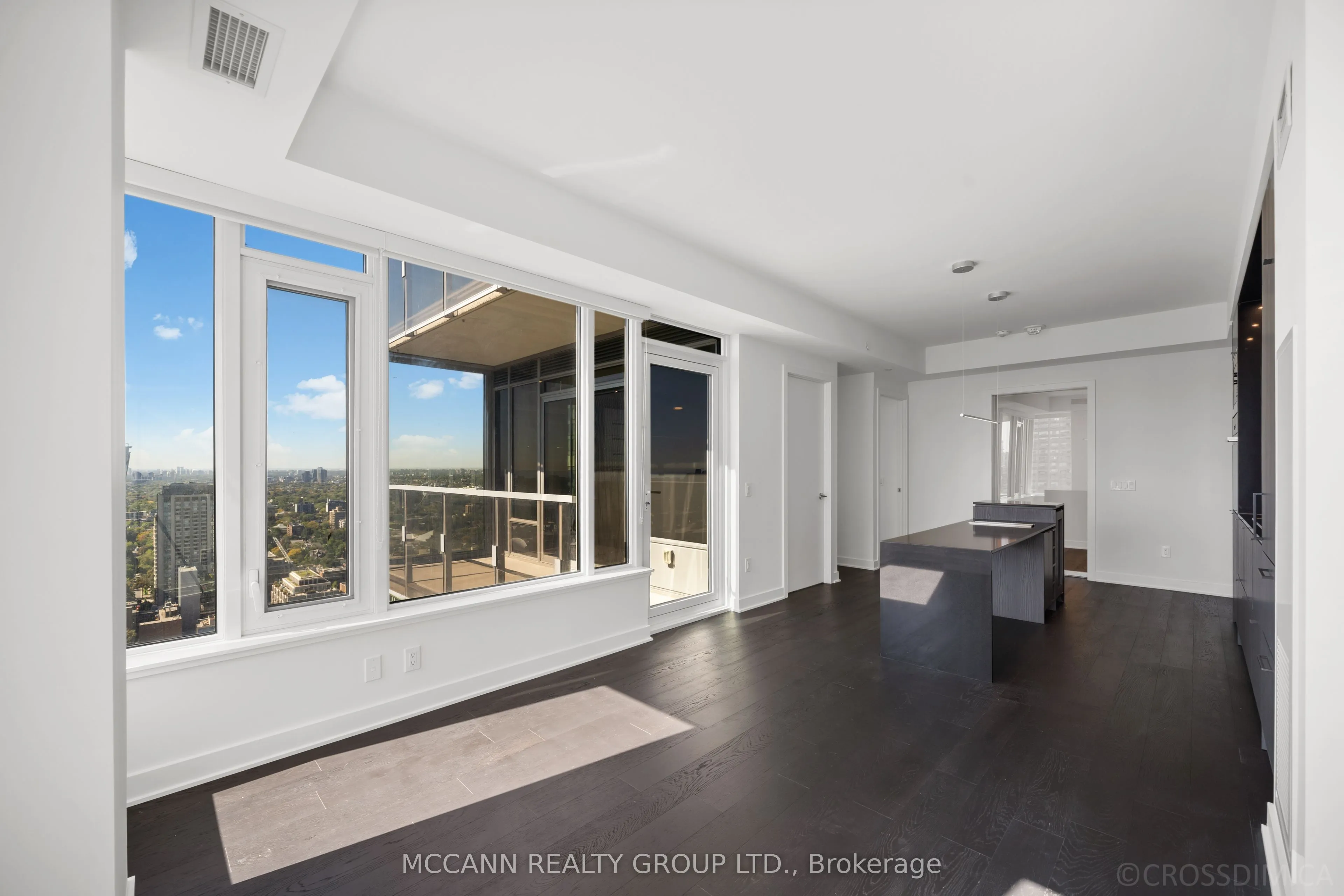 11 Yorkville Avenue, #3209