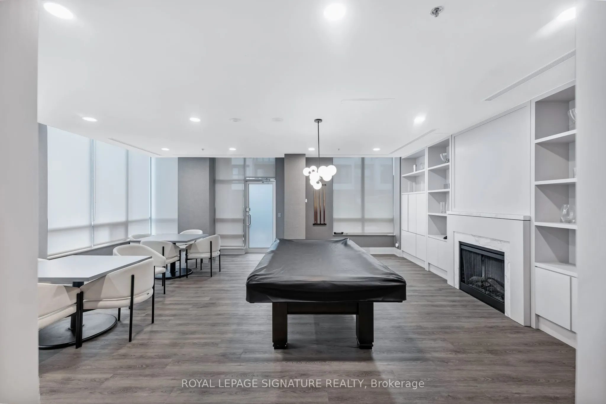 1103 Leslie Street, #403