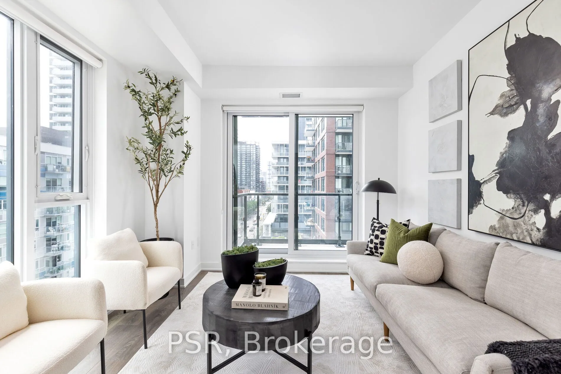 130 River Street, #703