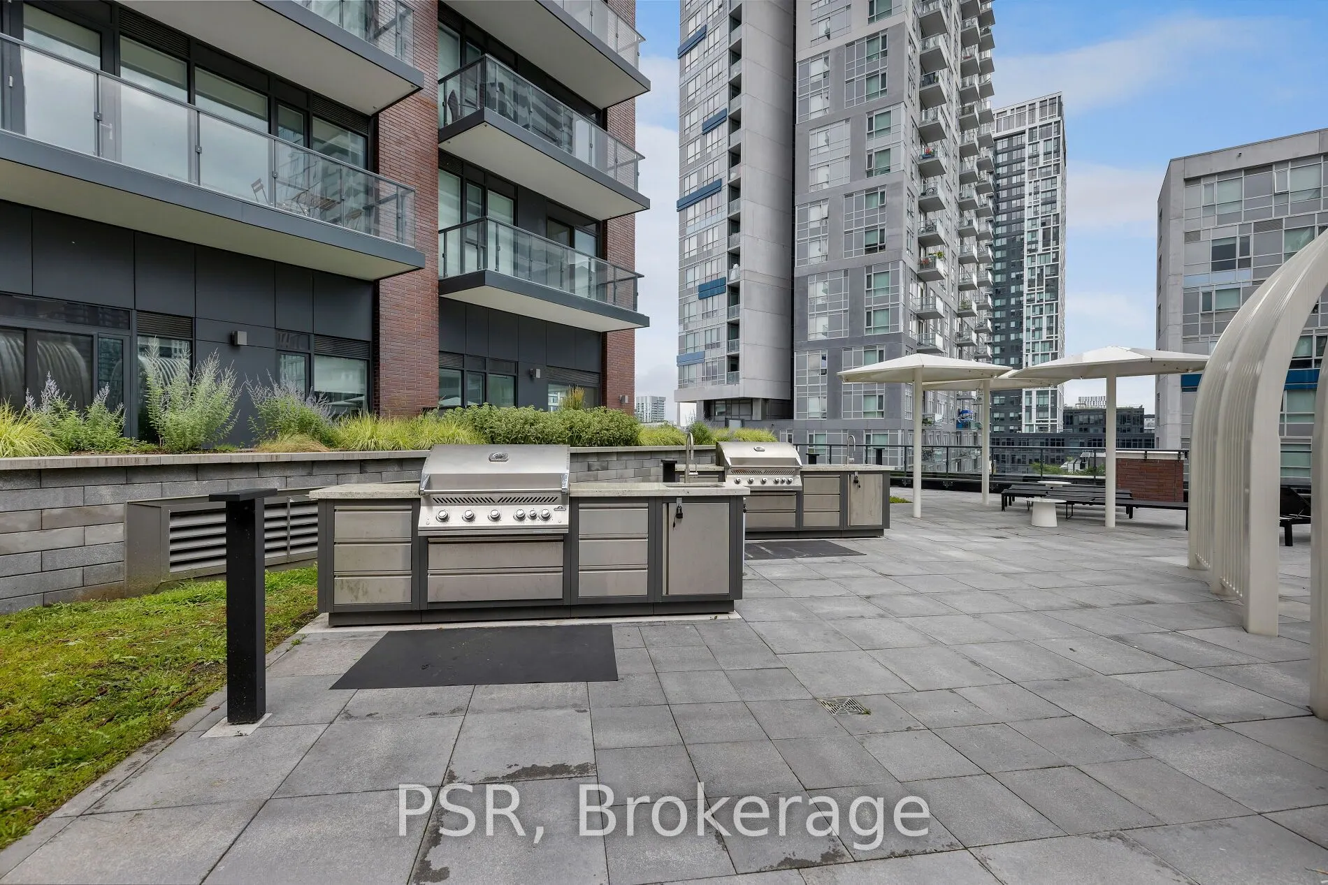 130 River Street, #703