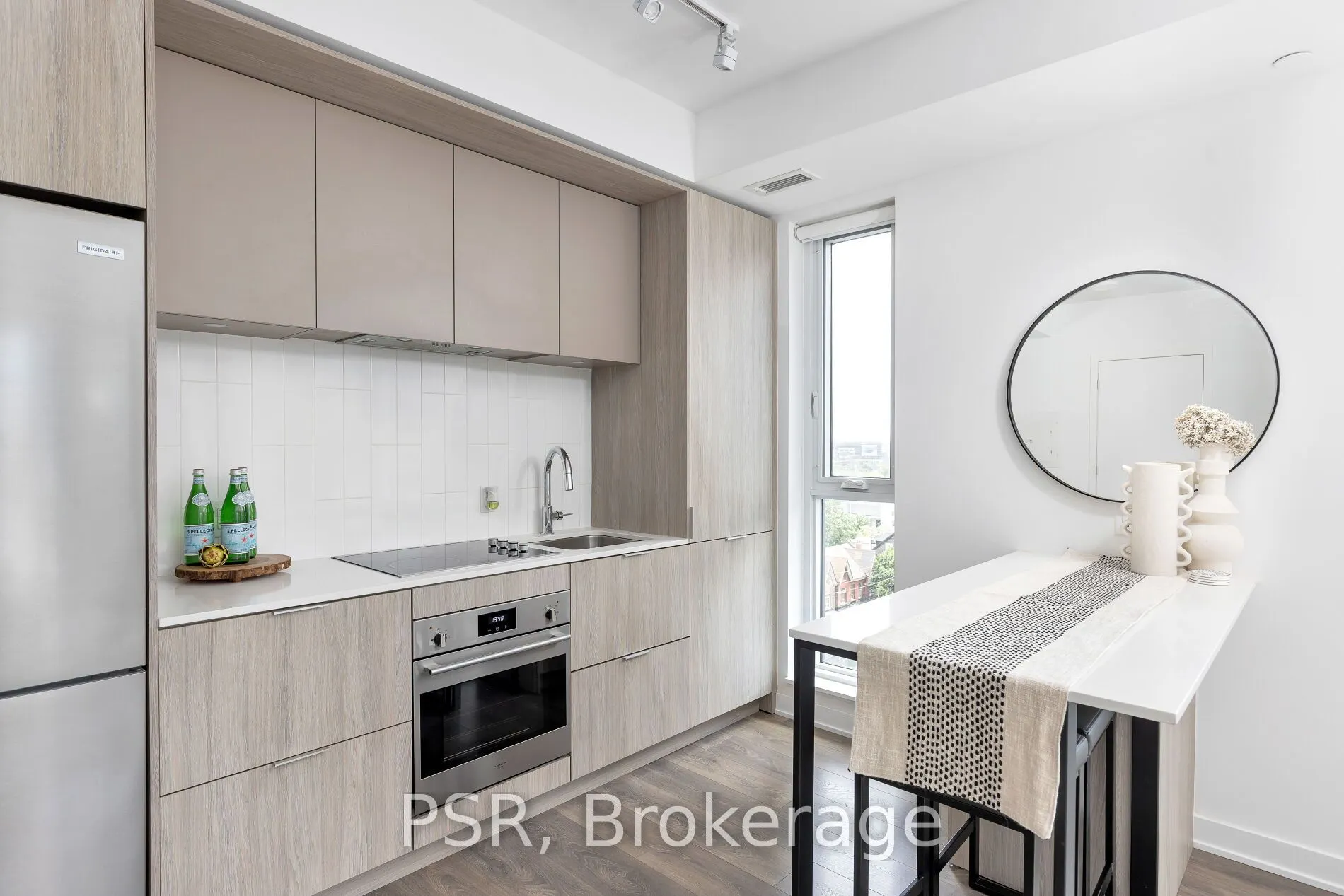 130 River Street, #703