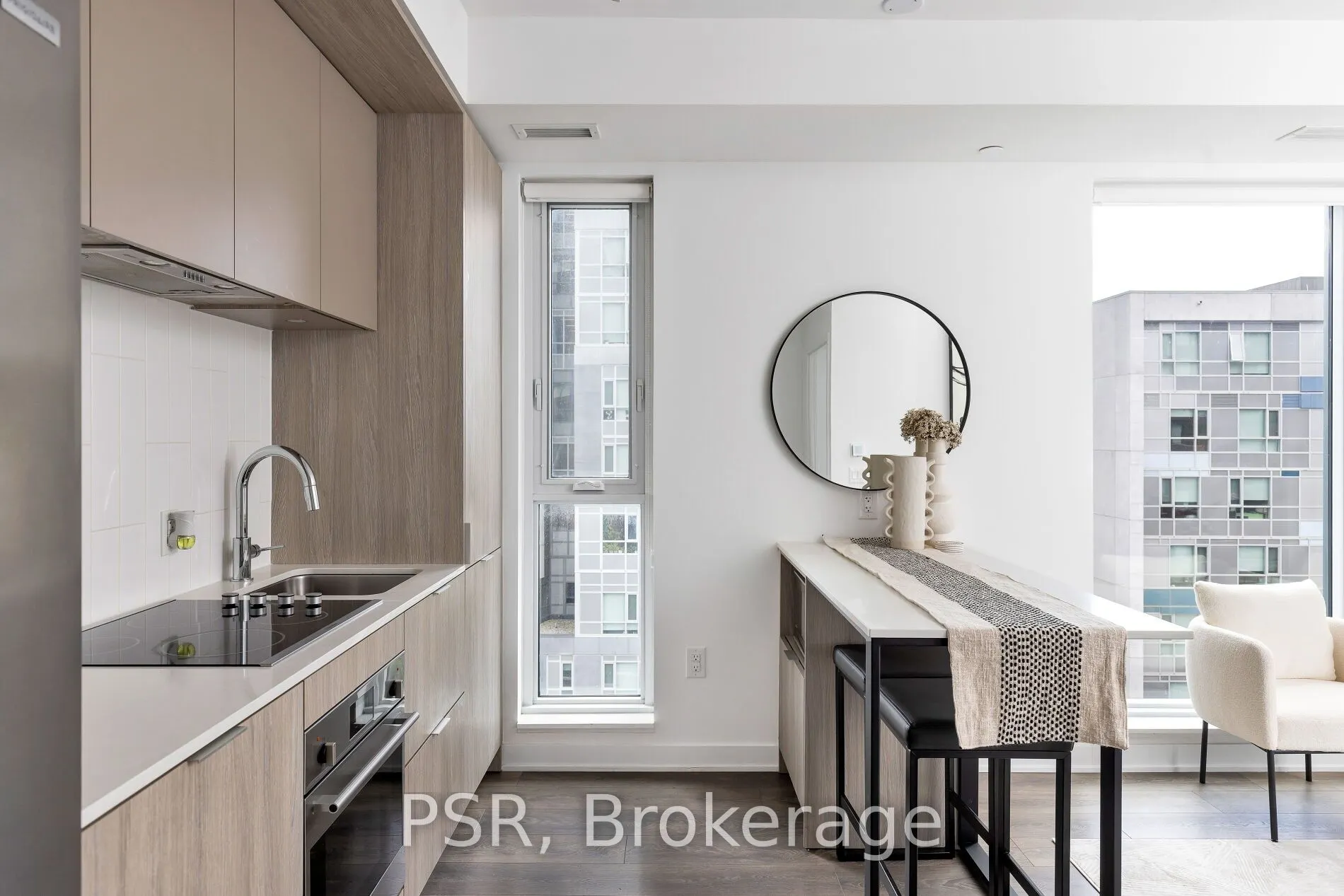130 River Street, #703