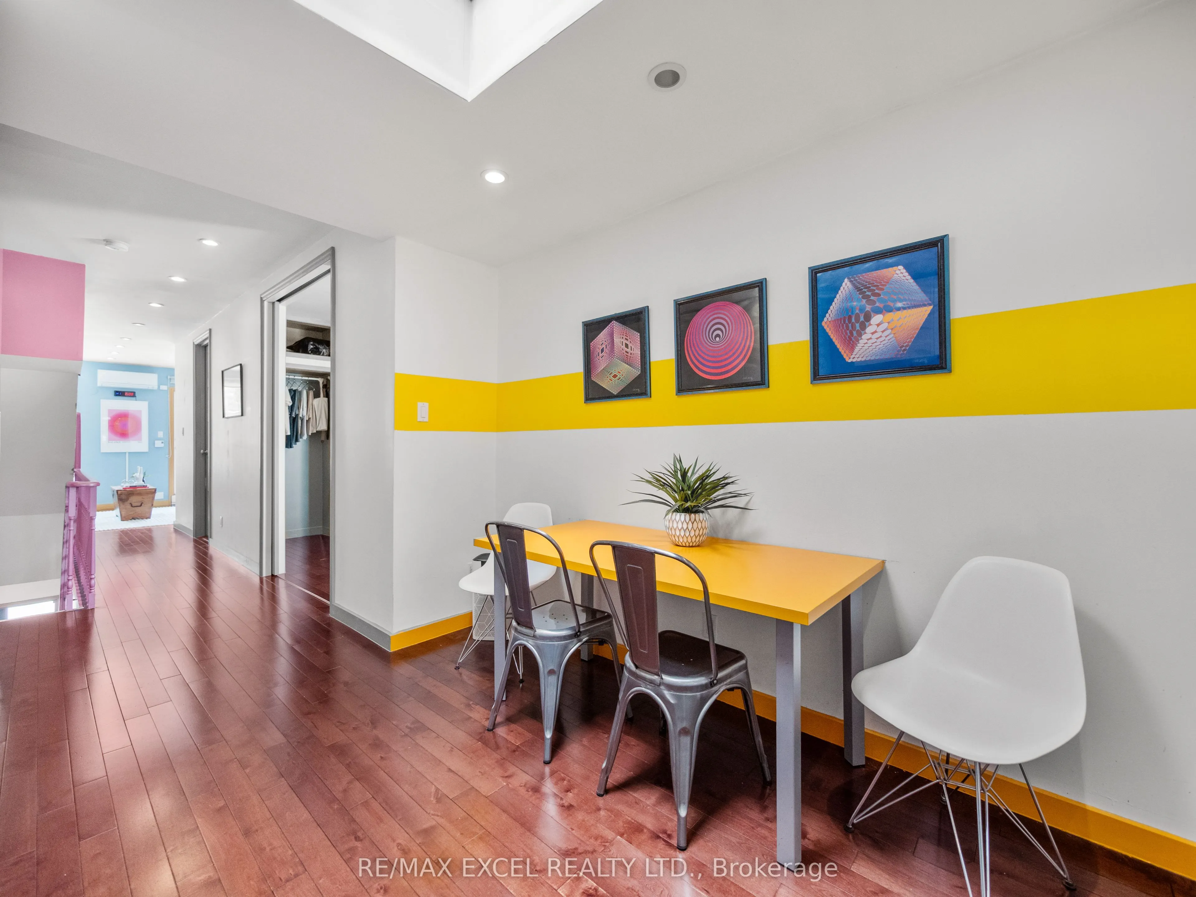 137 Gerrard Street E, #Second & Third