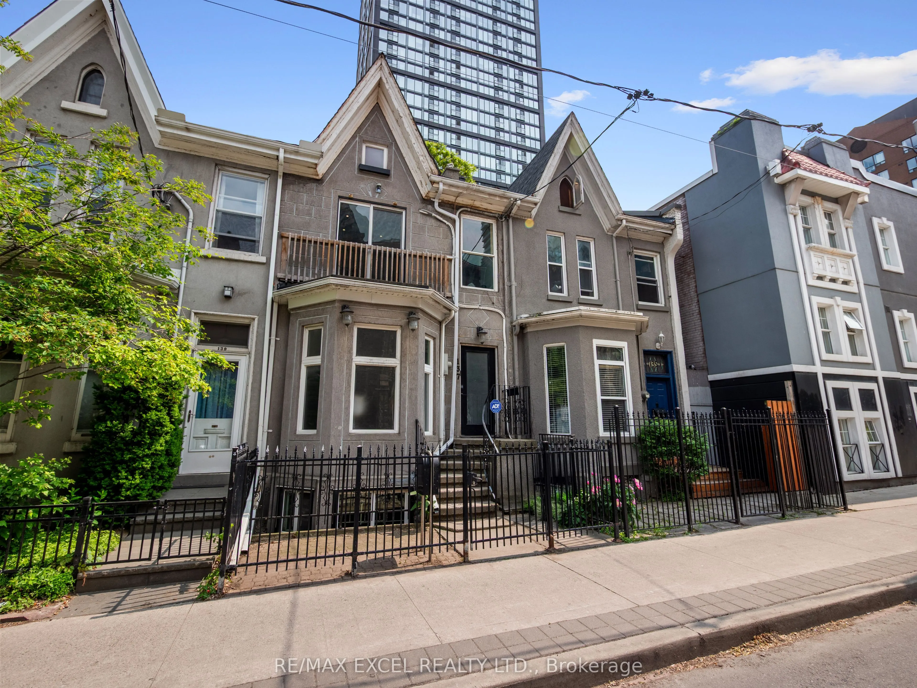 137 Gerrard Street E, #Second & Third