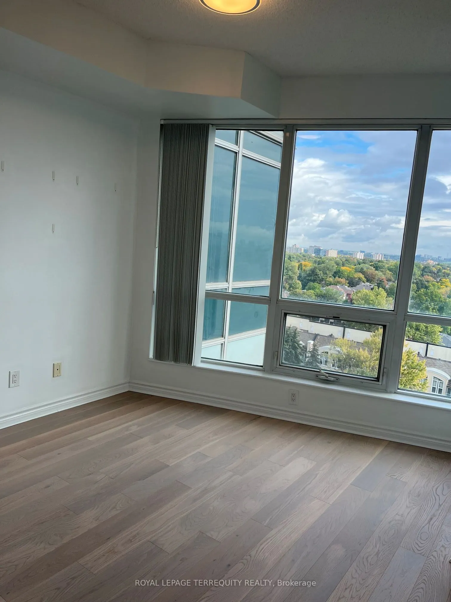 60 Byng Avenue, #1106